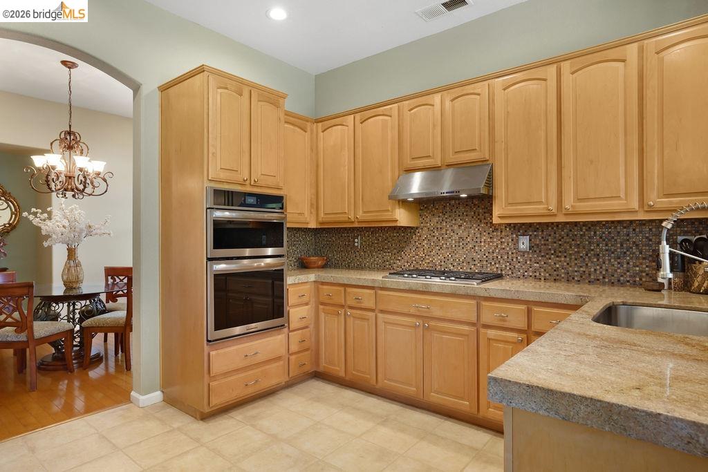 1361 Mcprince Ln, Brentwood CA 94513 — photo 6