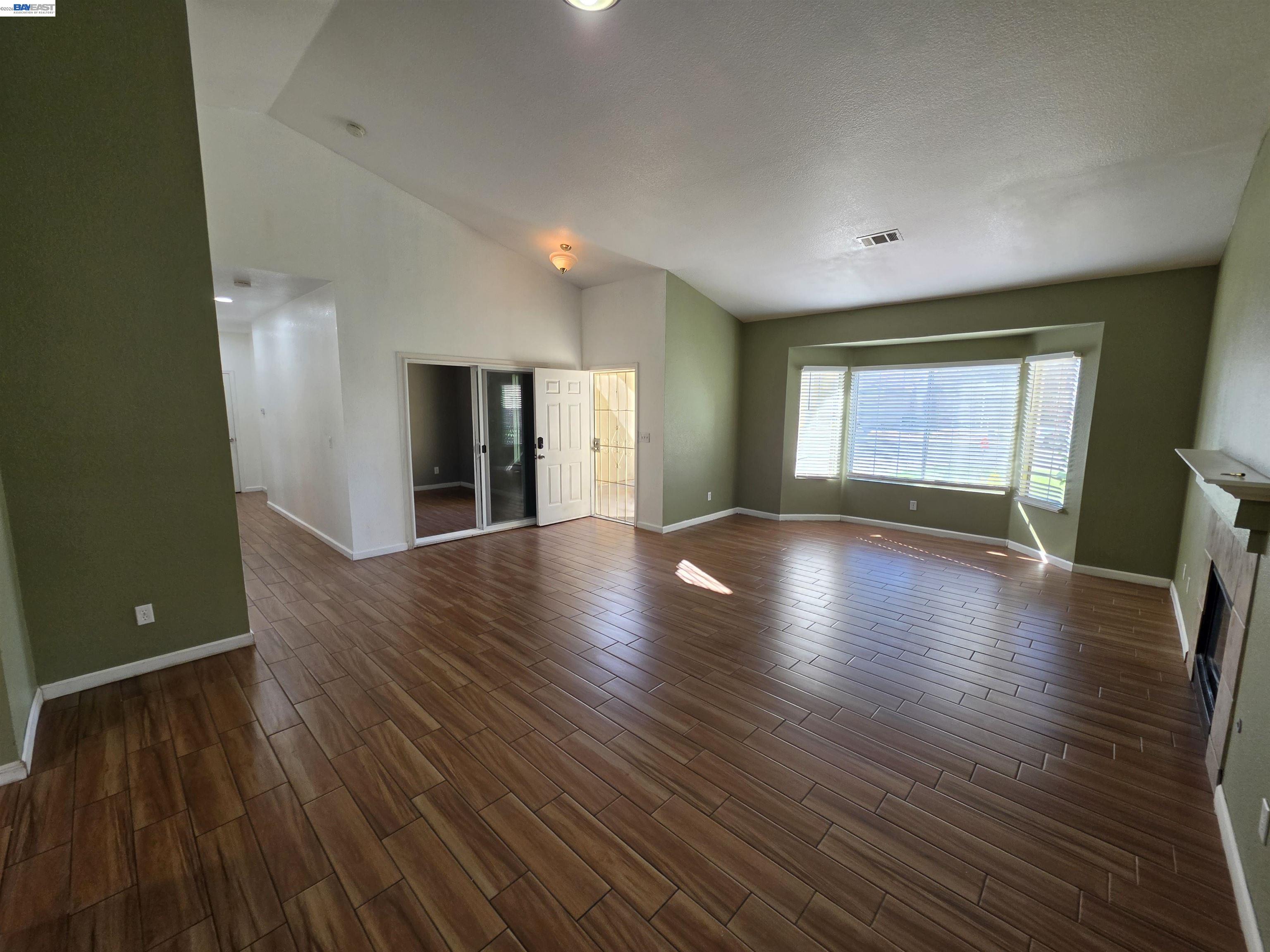 152 Chardonnay Street, Los Banos CA 93635 — photo 5