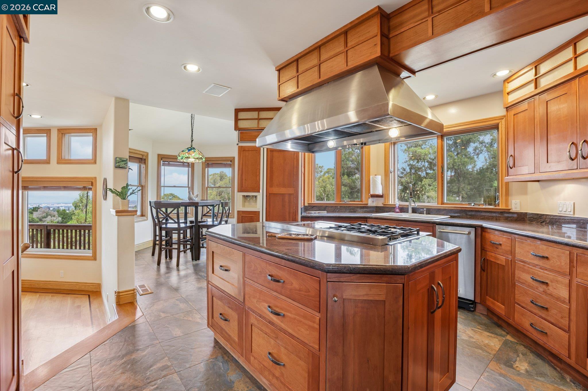 3906 Arbutus Ct, Hayward CA 94542 — photo 23