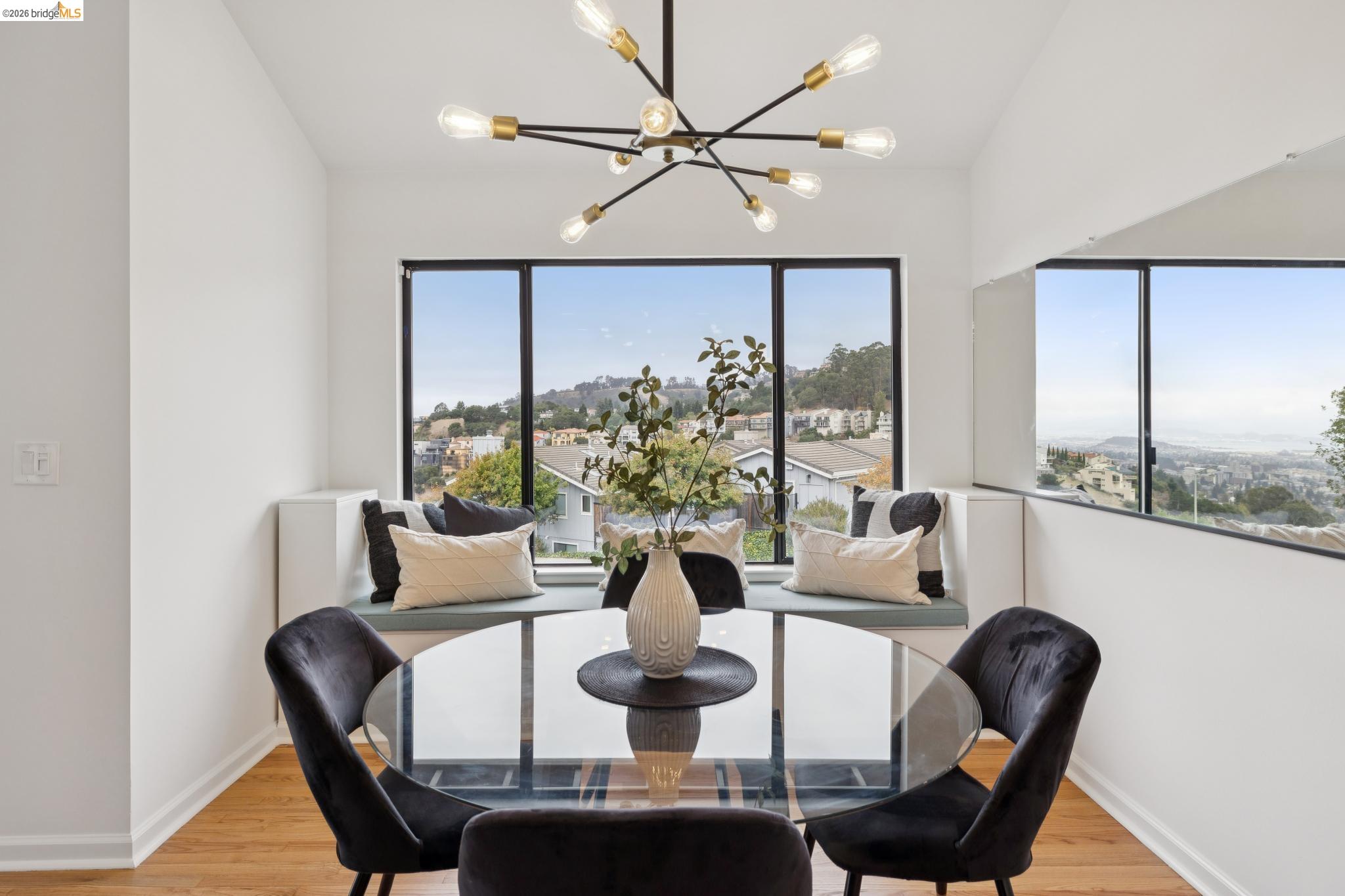 557 Hiller Dr, Oakland CA 94618 — photo 18
