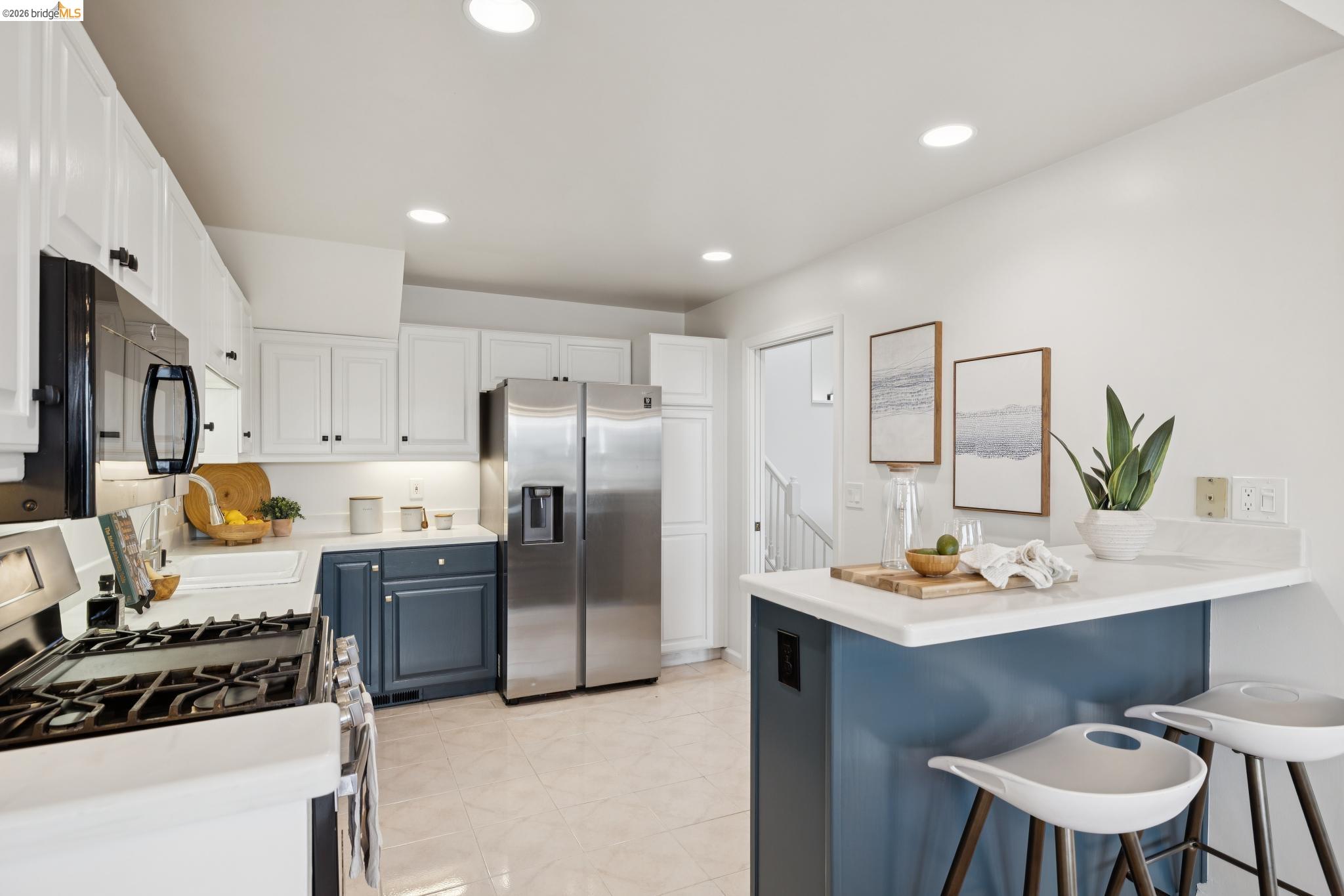 557 Hiller Dr, Oakland CA 94618 — photo 23