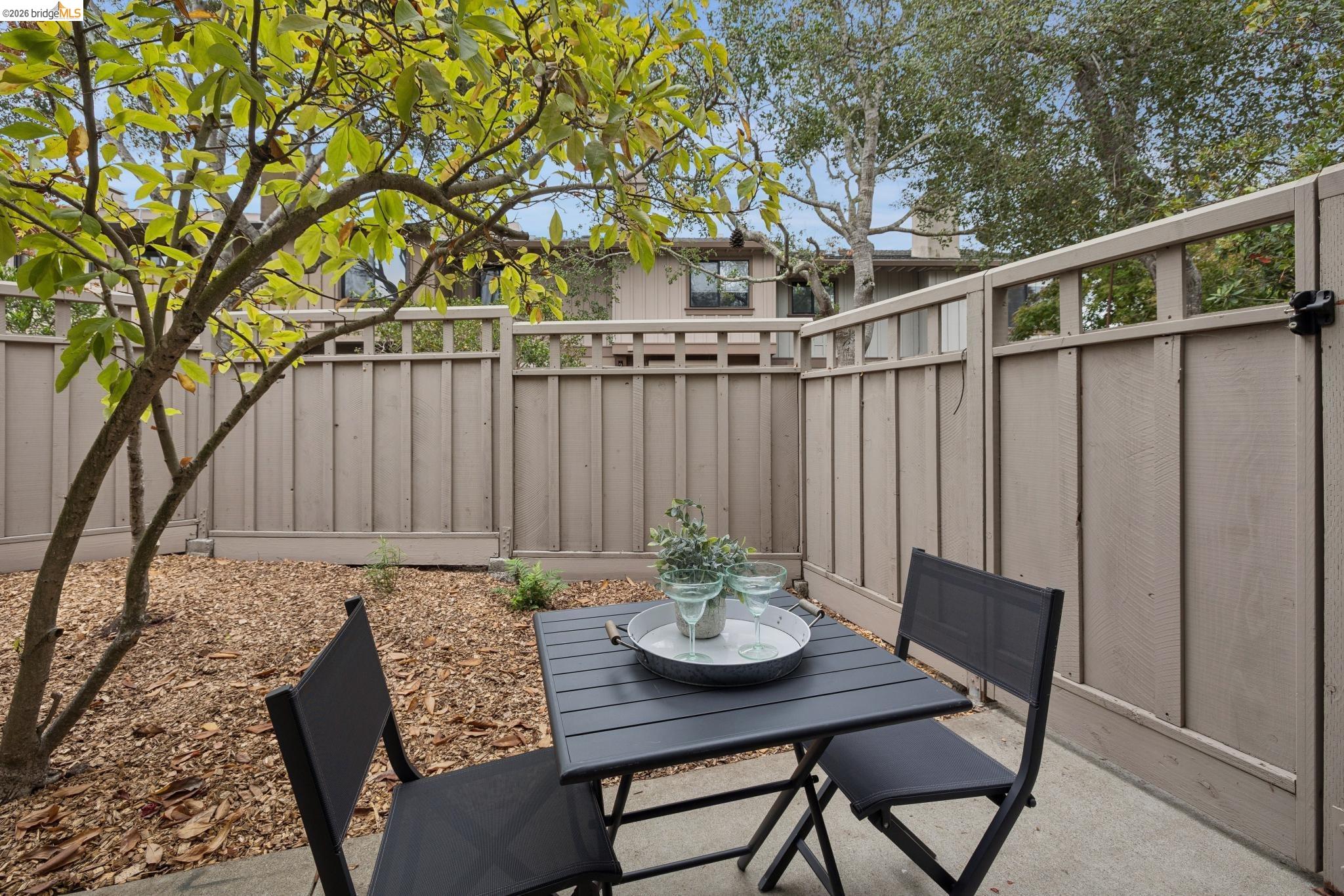 557 Hiller Dr, Oakland CA 94618 — photo 56