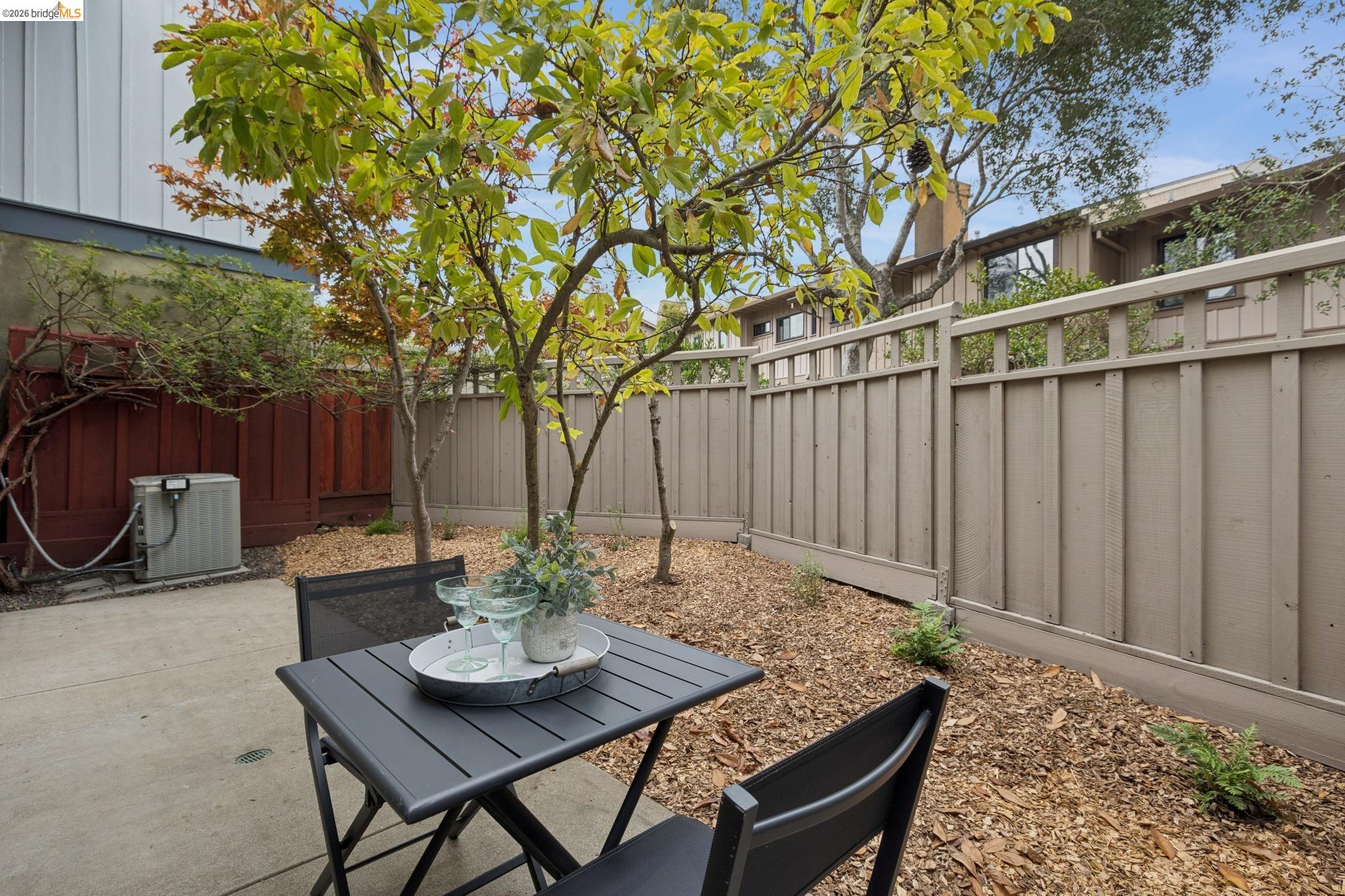 557 Hiller Dr, Oakland CA 94618 — photo 57