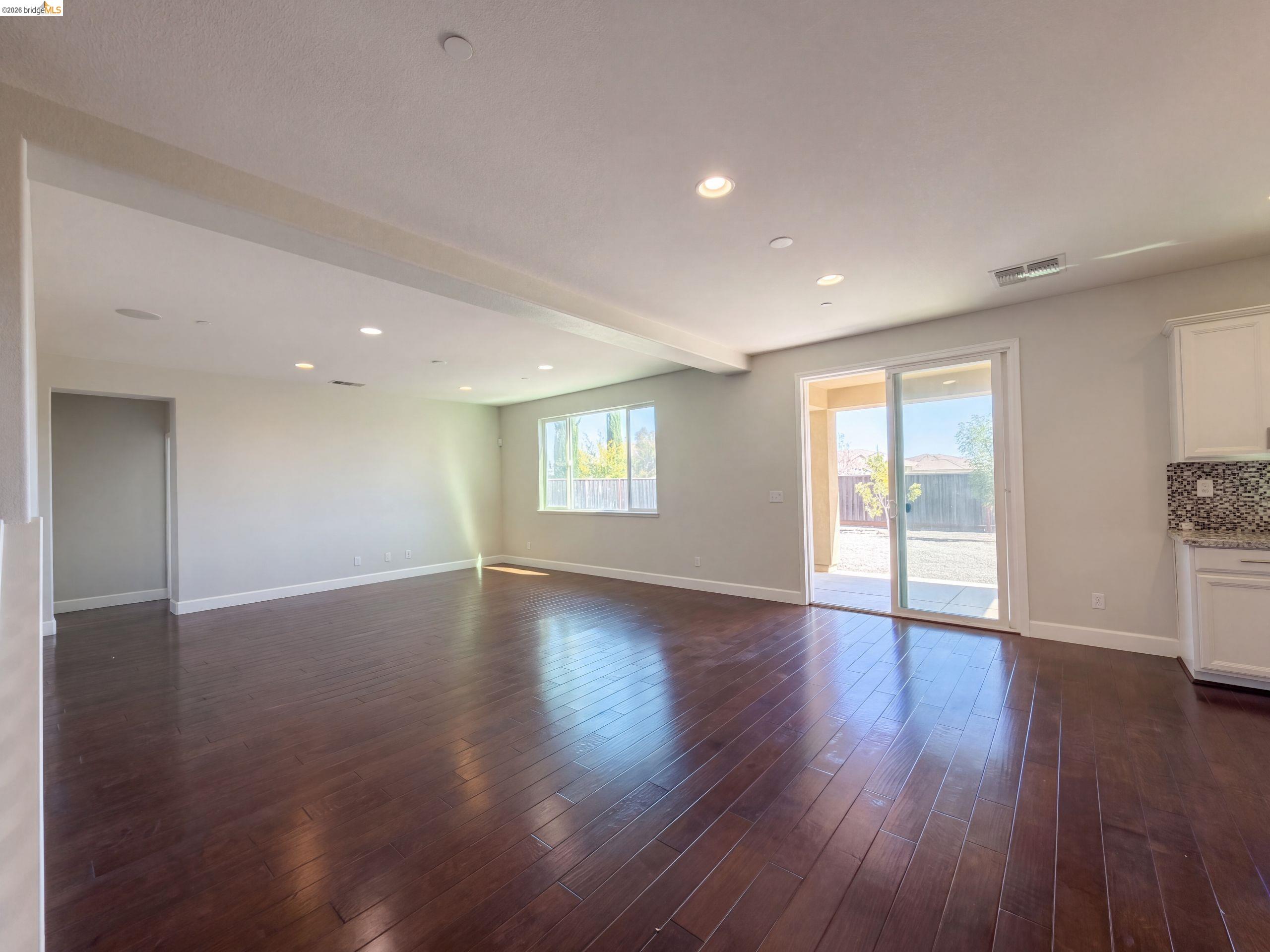 2359 Hancock Dr, Fairfield CA 94533 — photo 3