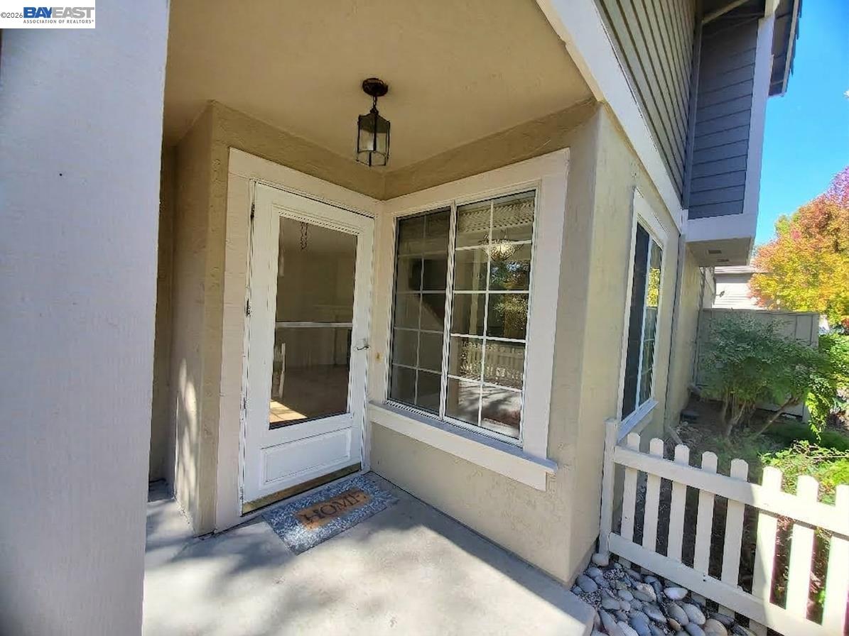 7432 Oxford Cir, Dublin CA 94568 — photo 9