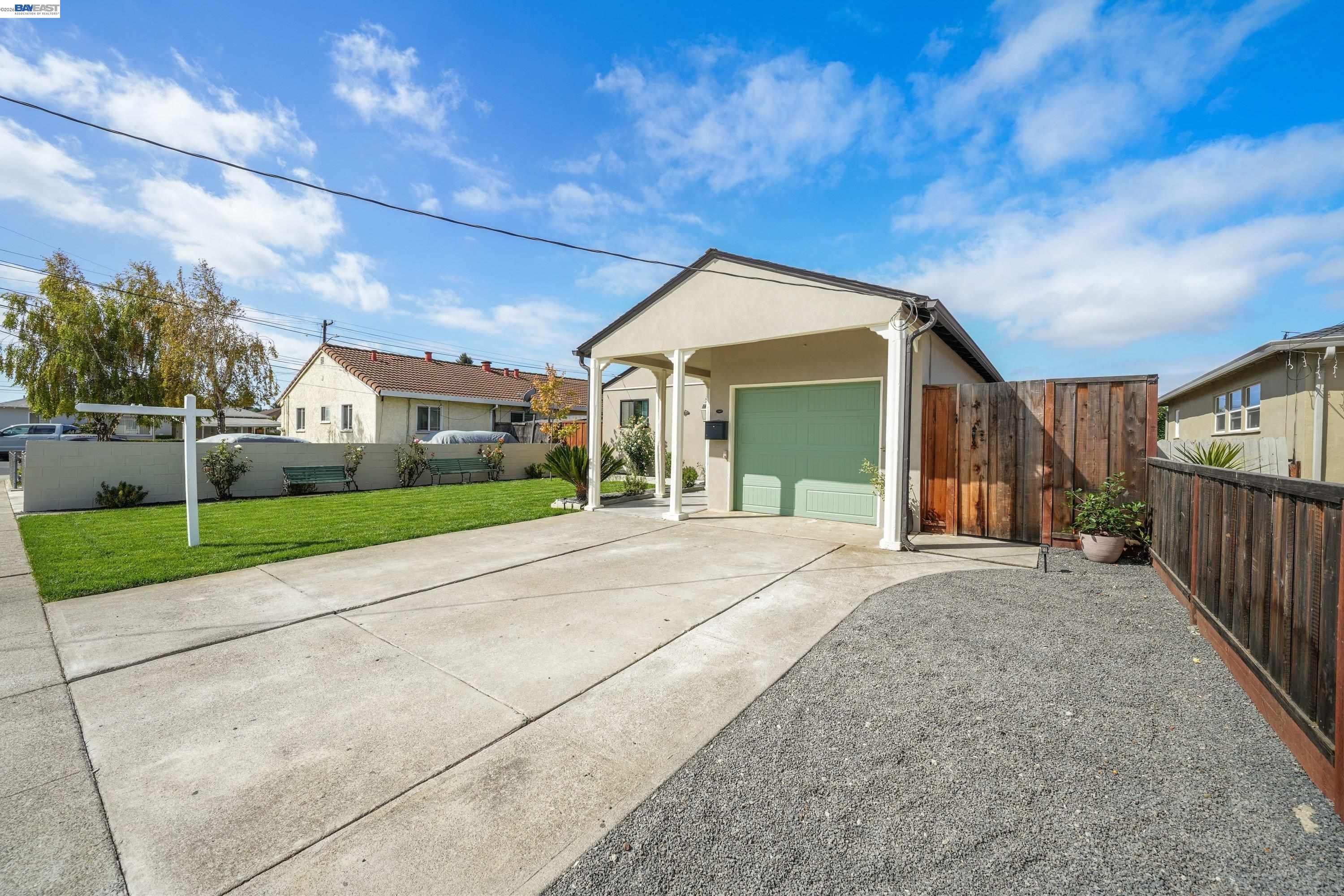 31967 Albany St, Hayward CA 94544 — photo 3