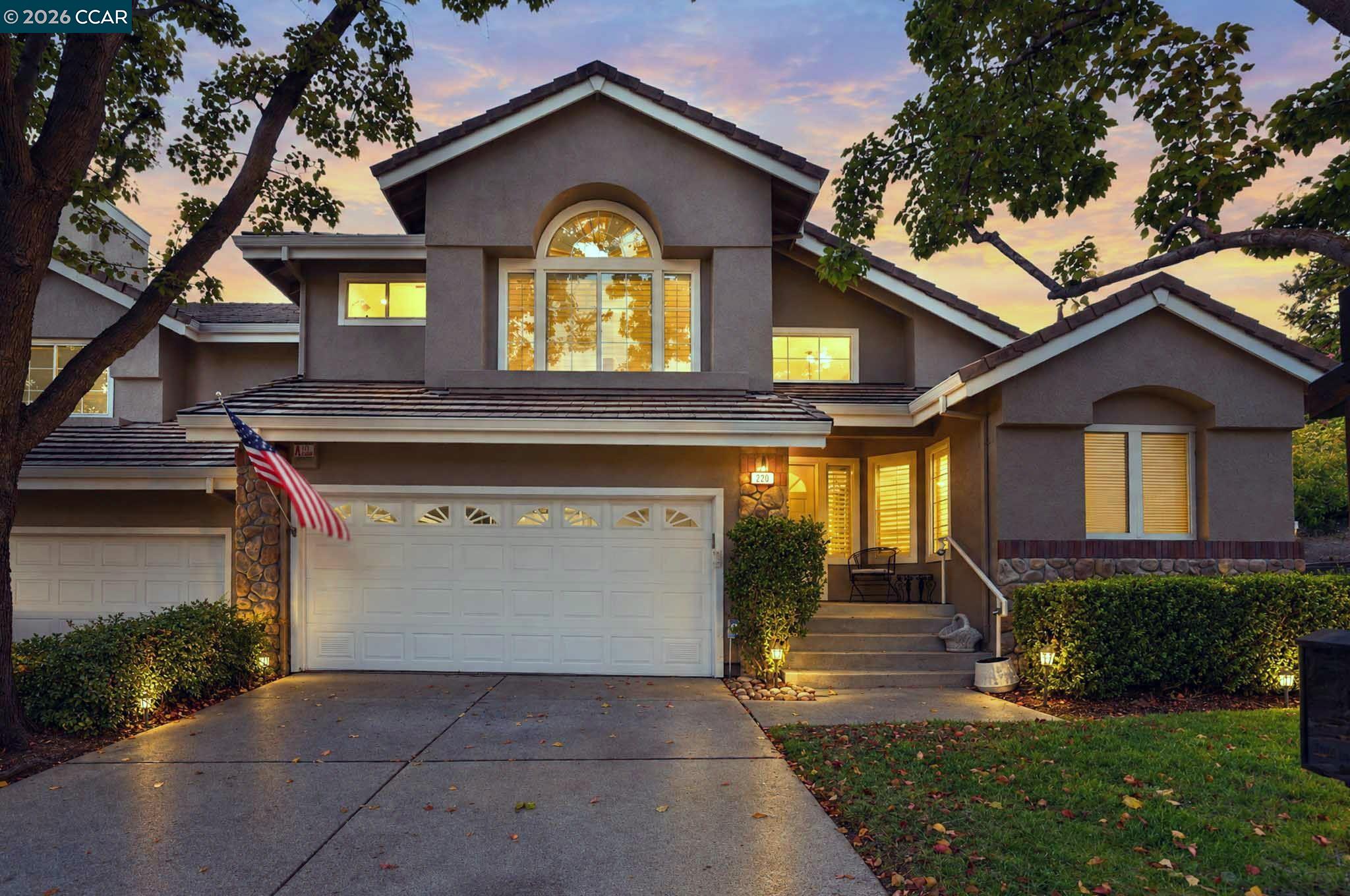 Front Image Thumbnail for CC41148632
