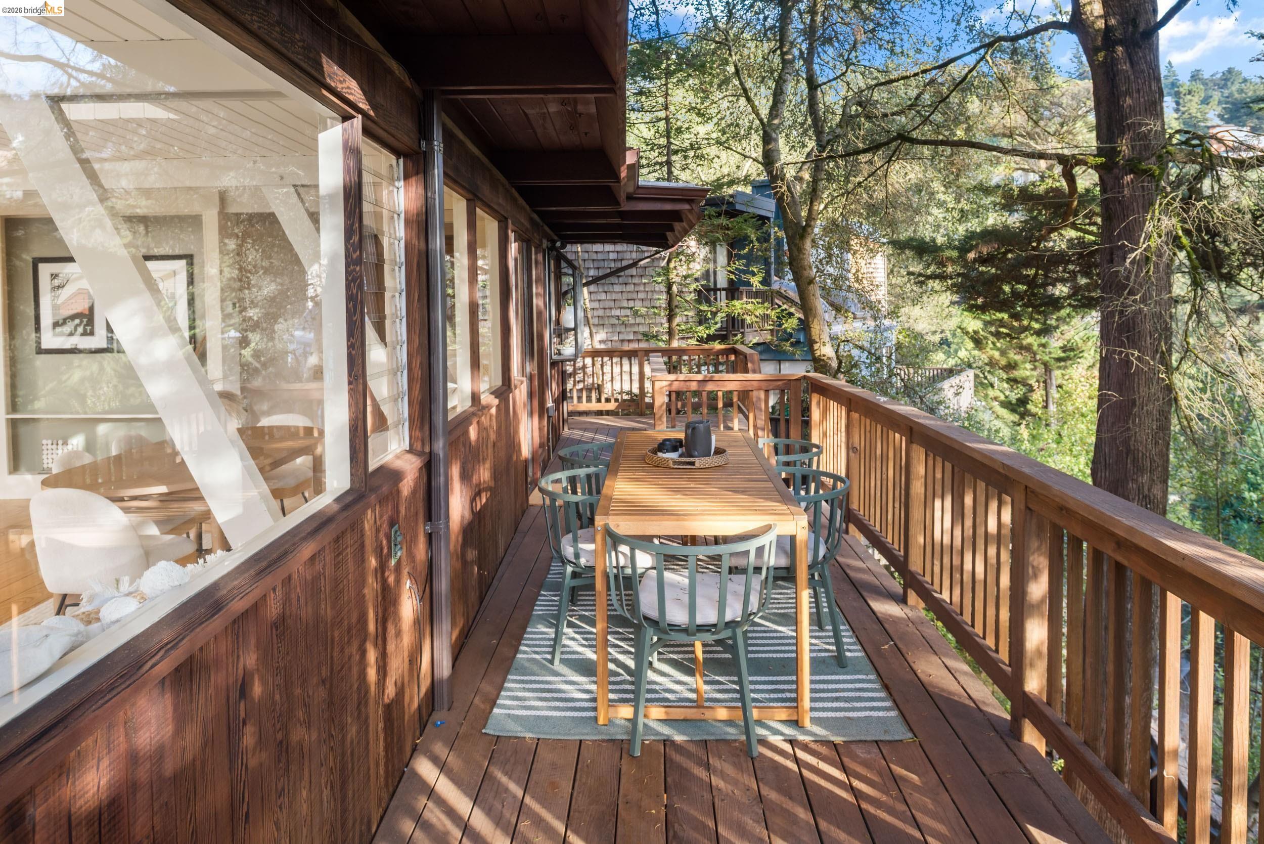 6760 Moore Dr, Oakland CA 94611 — photo 13