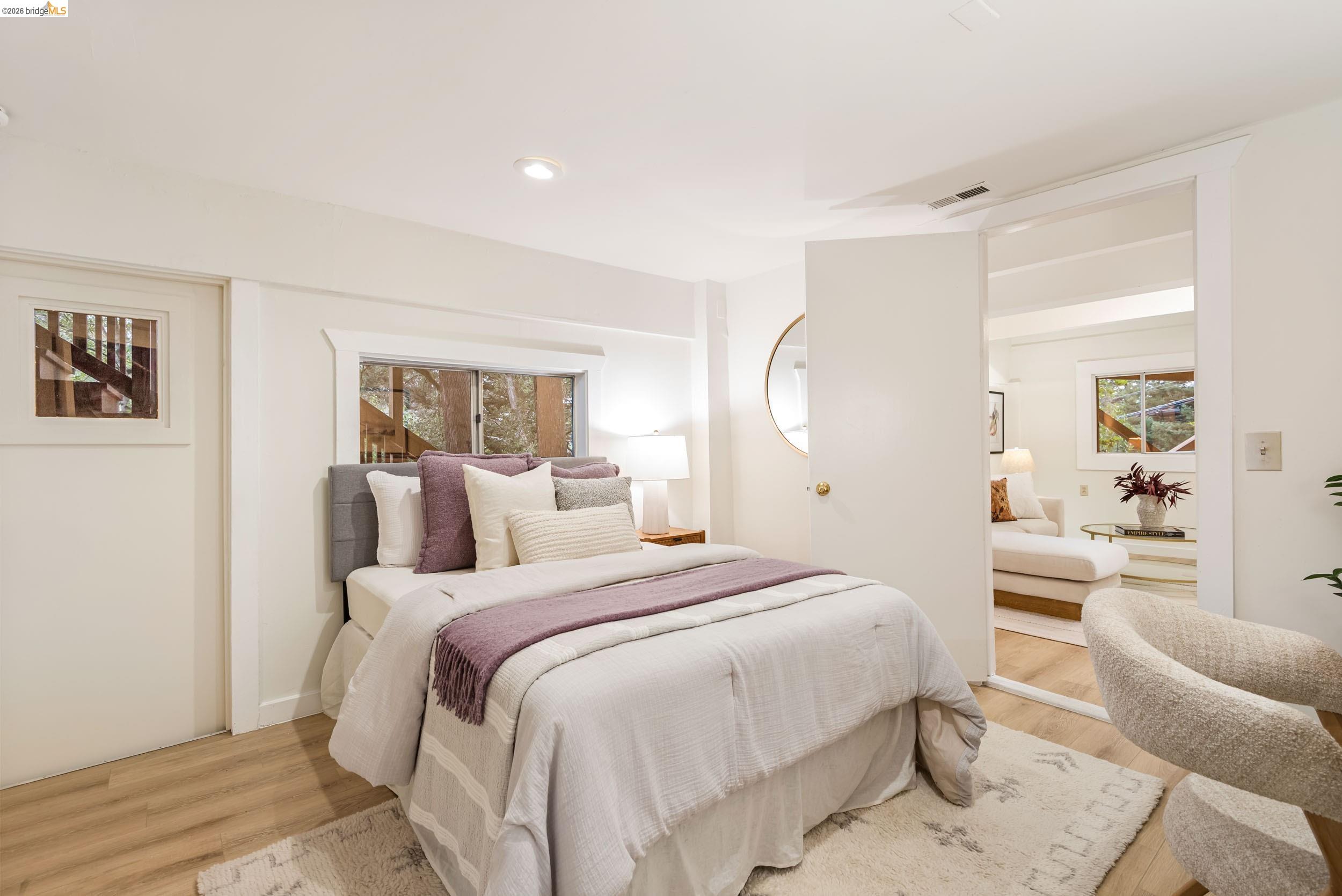 6760 Moore Dr, Oakland CA 94611 — photo 38