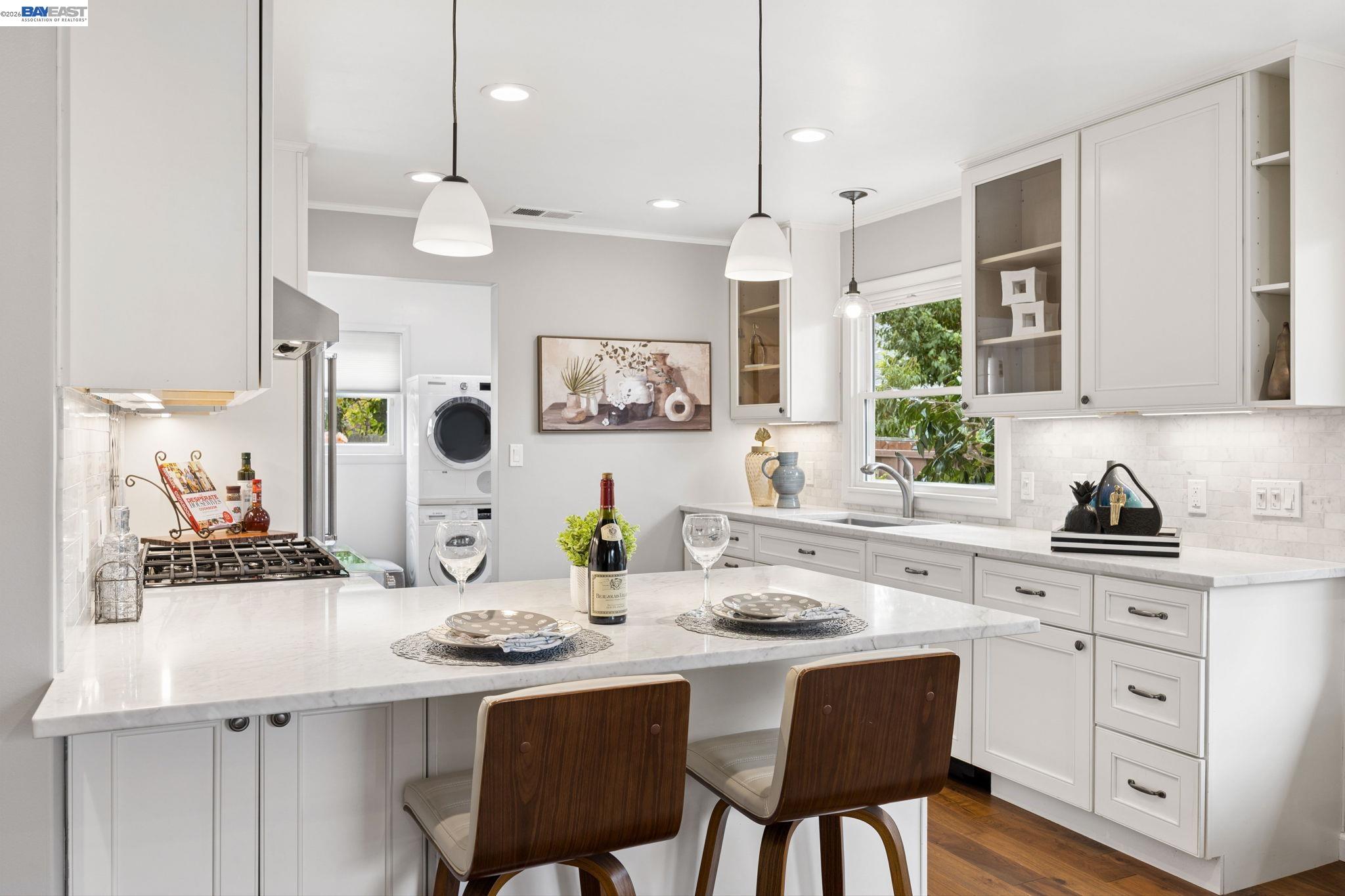 104 Cypress St, Alameda CA 94501 — photo 18