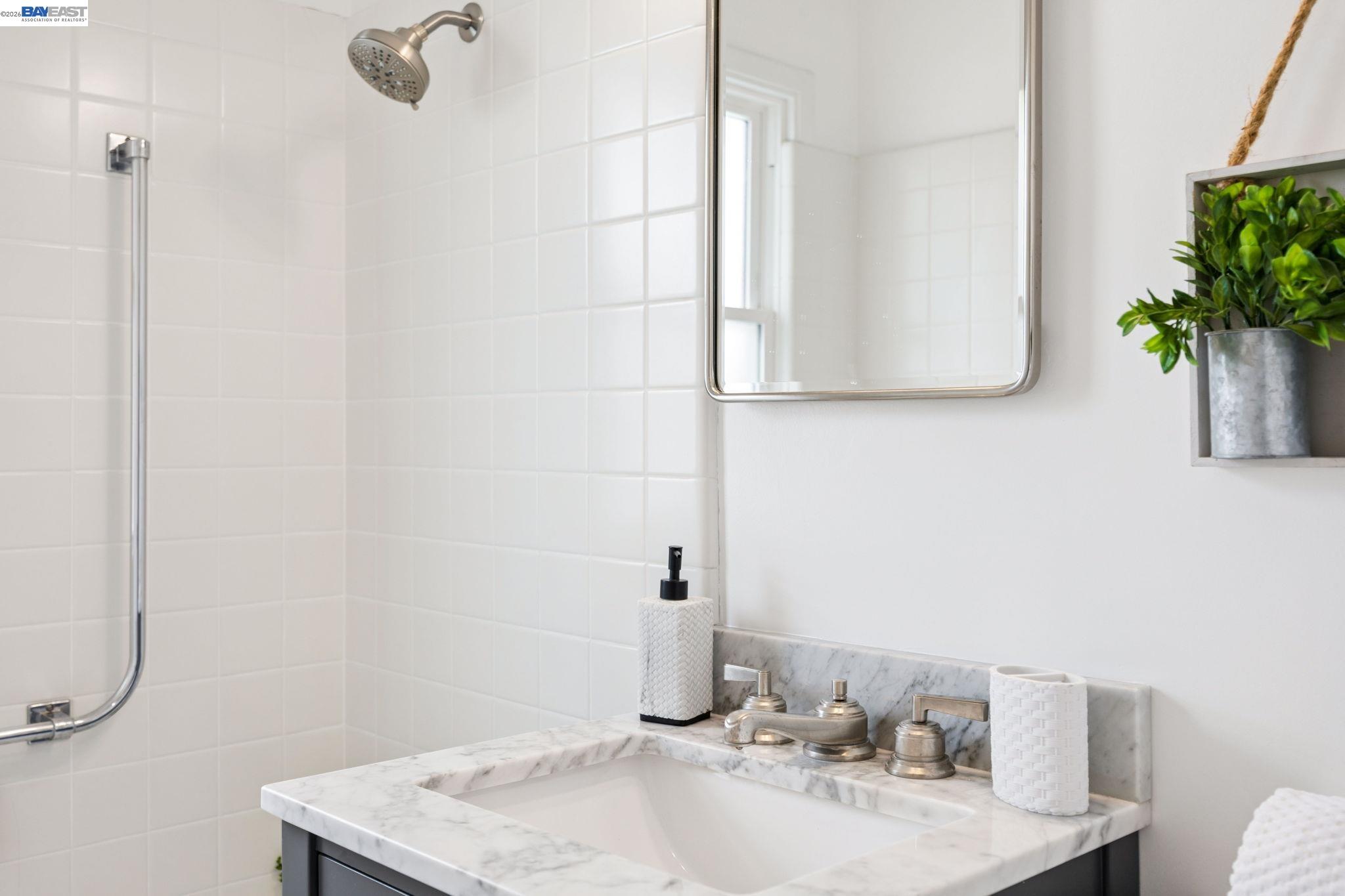 104 Cypress St, Alameda CA 94501 — photo 33