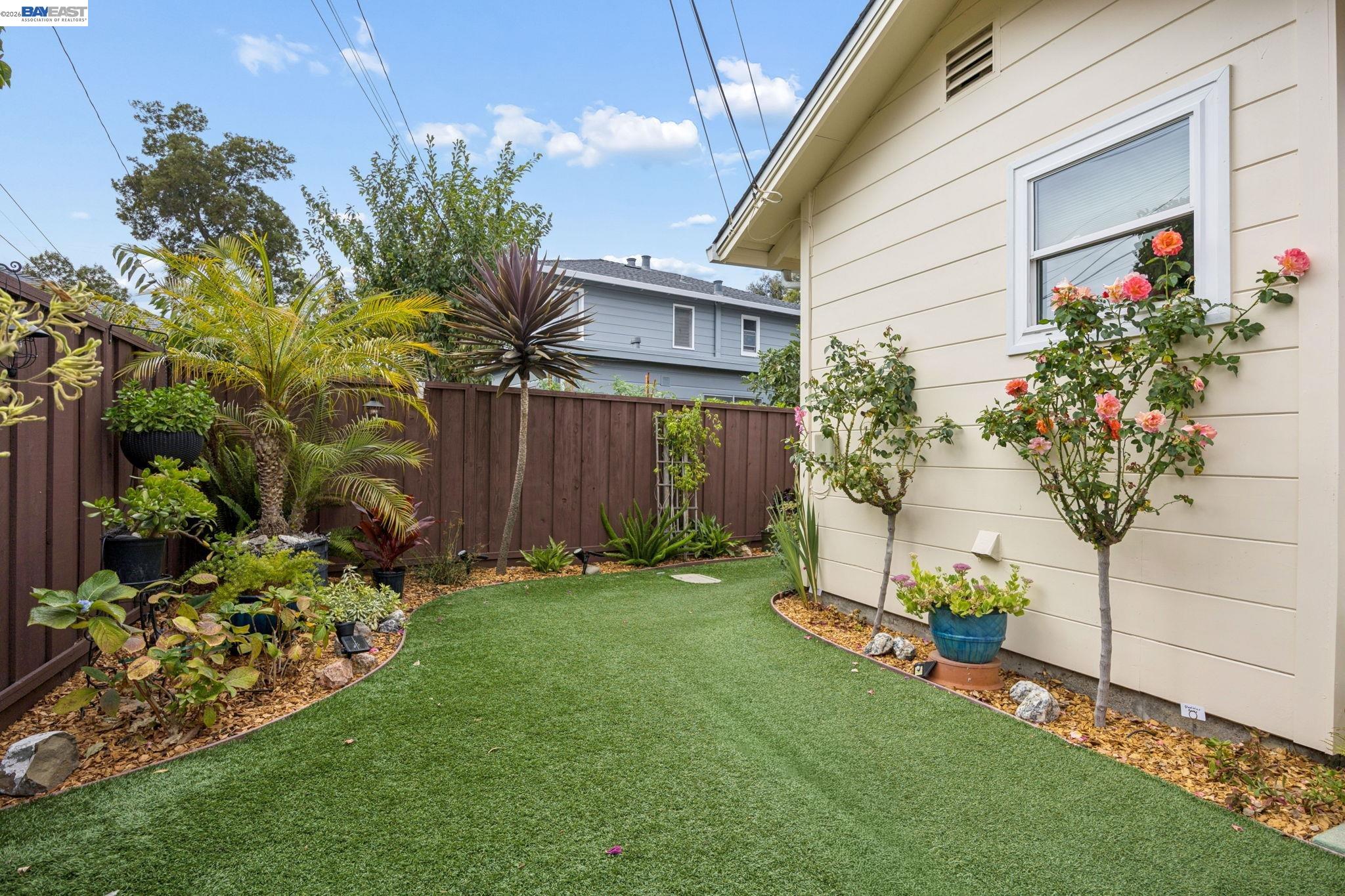 104 Cypress St, Alameda CA 94501 — photo 43