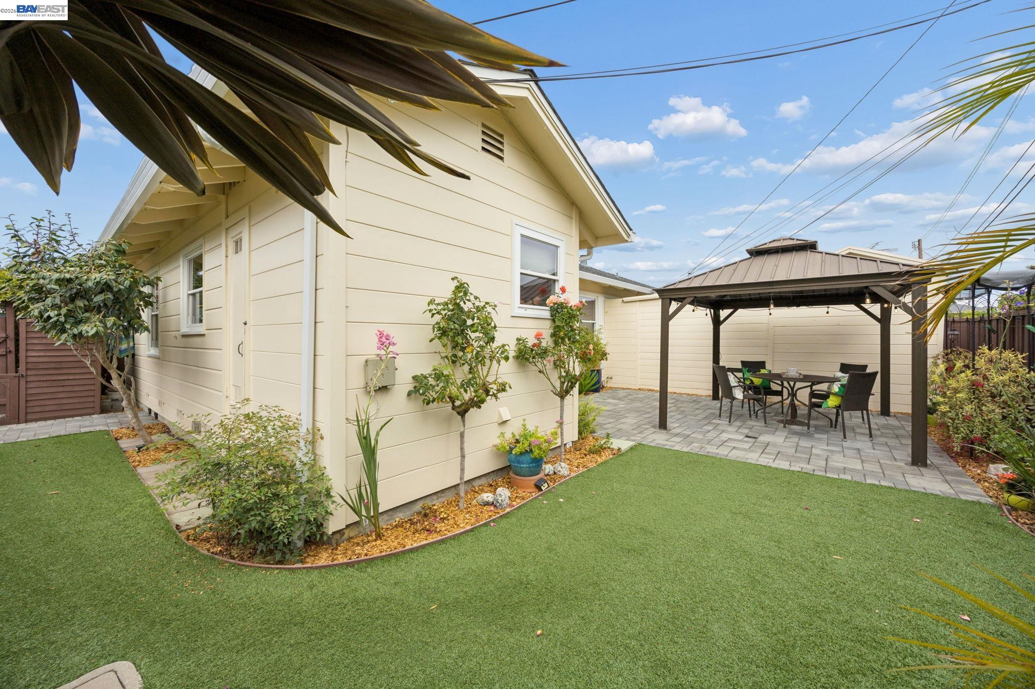 104 Cypress St, Alameda CA 94501 — photo 48