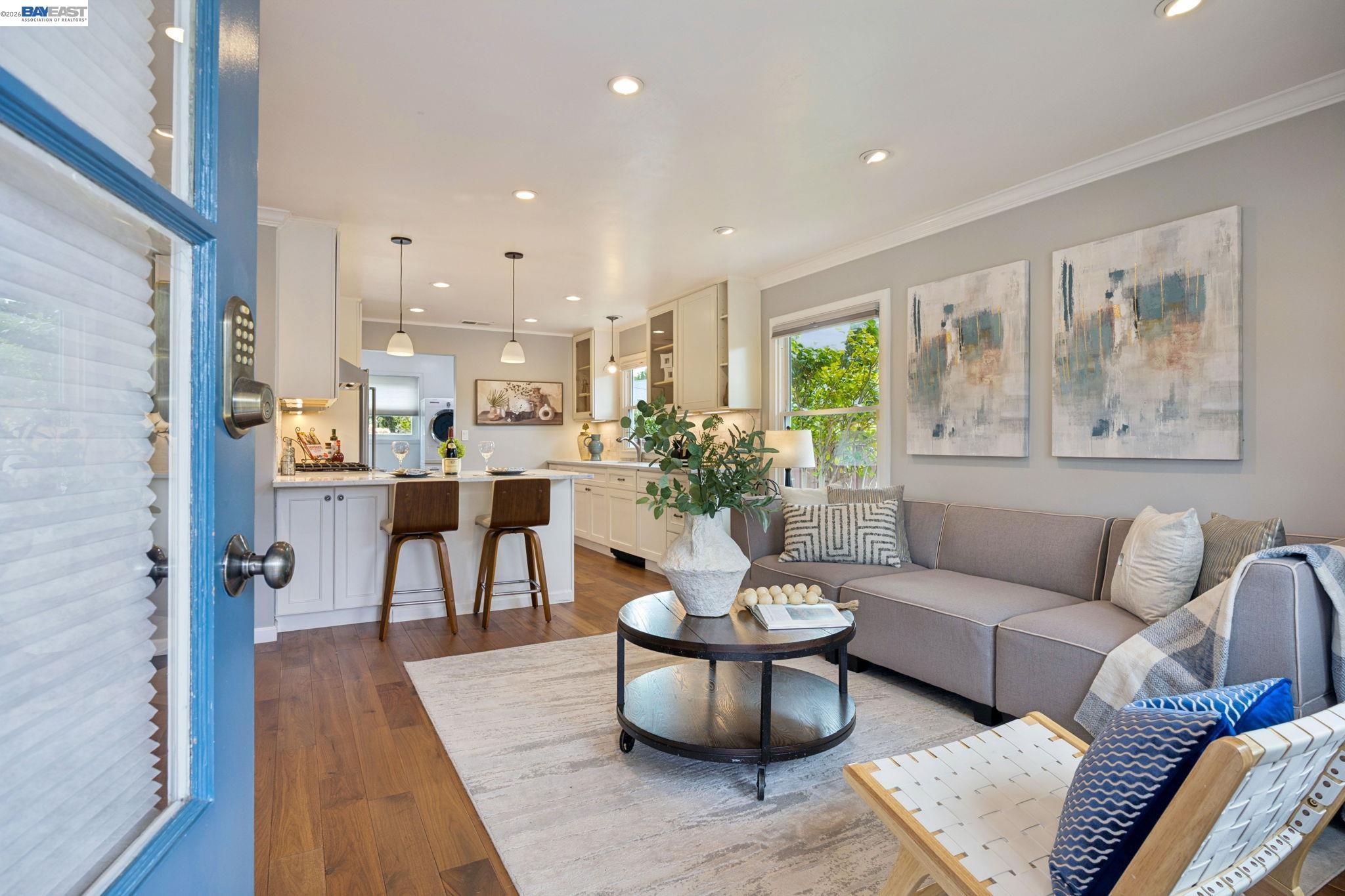 104 Cypress St, Alameda CA 94501 — photo 10