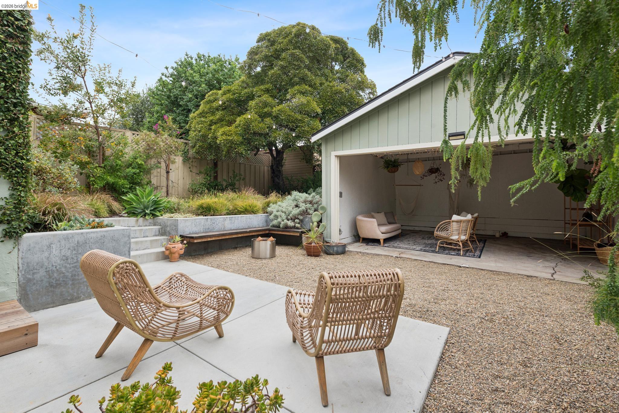 5366 Walnut, Oakland CA 94619 — photo 30