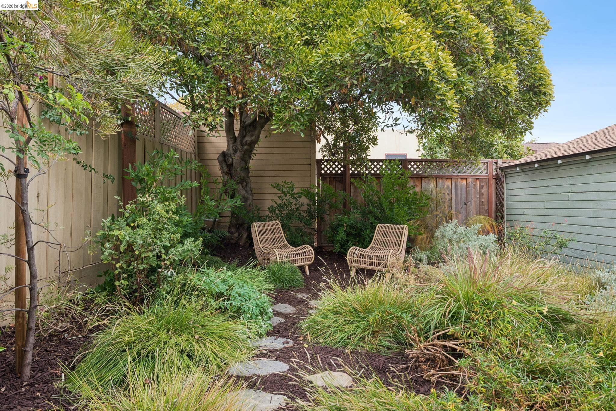 5366 Walnut, Oakland CA 94619 — photo 36