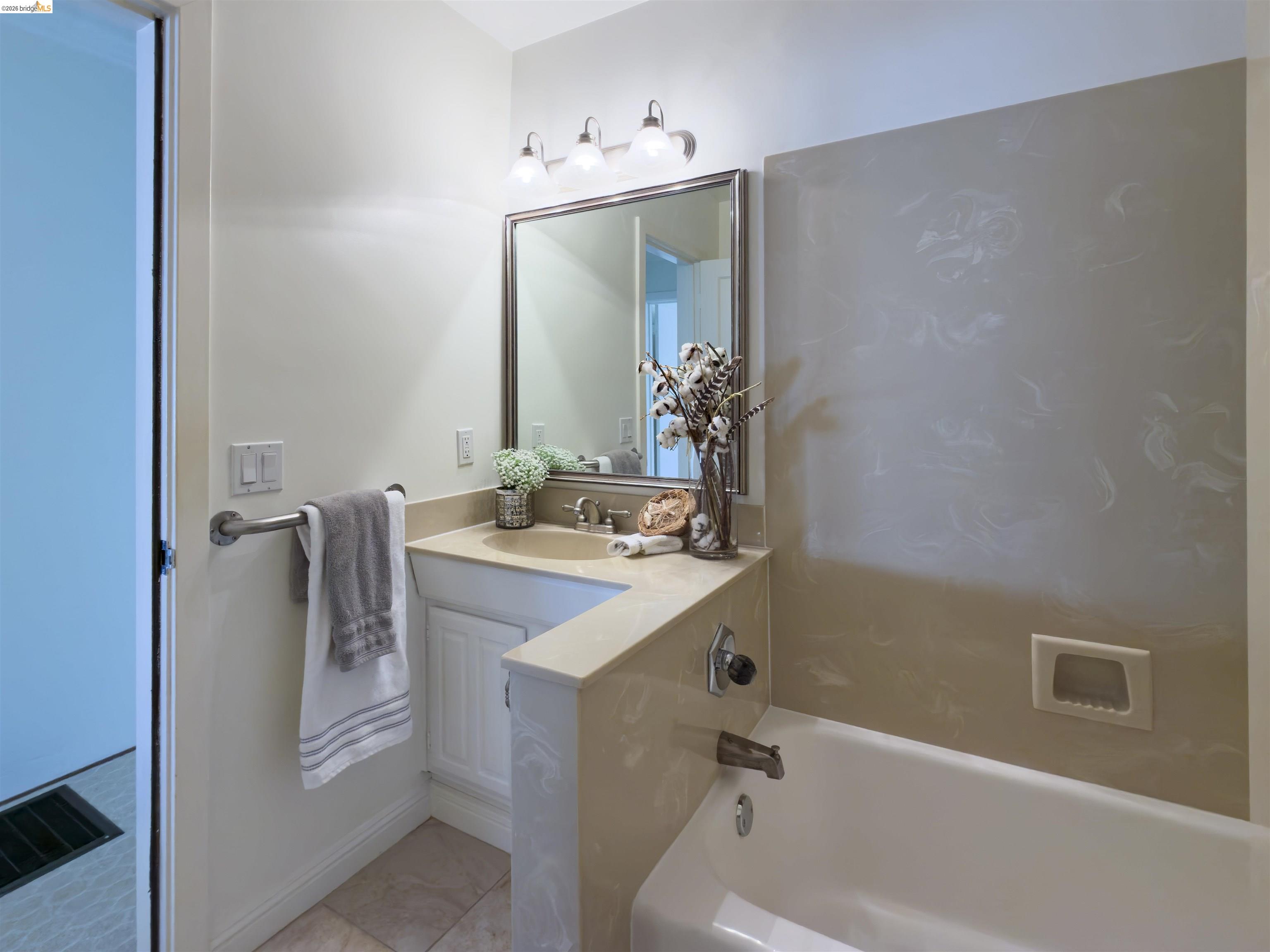 913 Monterey Cir, Monterey CA 93940 — photo 39