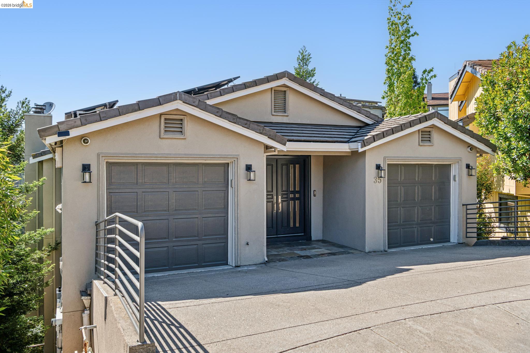 35 Bay Forest Ct, Oakland CA 94611 — photo 3