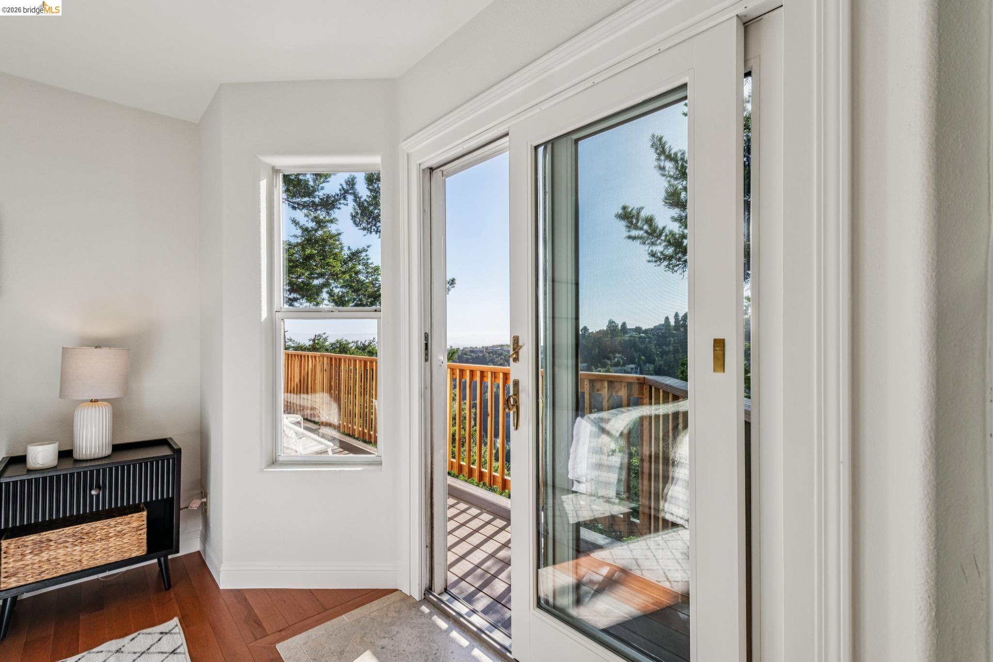 35 Bay Forest Ct, Oakland CA 94611 — photo 35