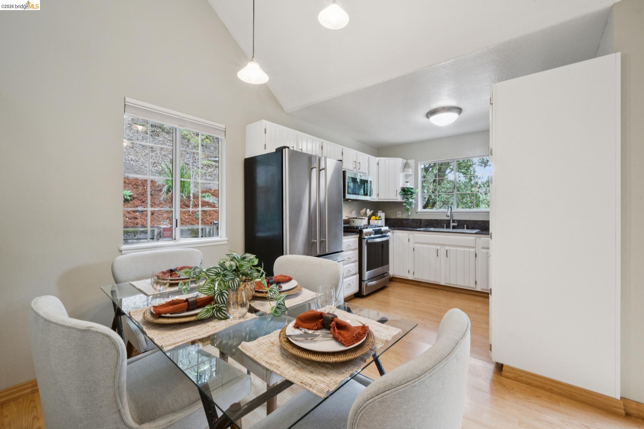 5250 Leona Street, Oakland CA 94619 — photo 11