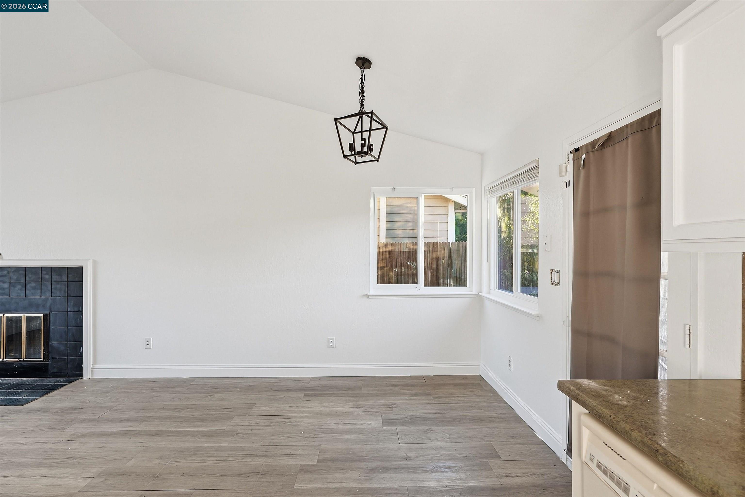 2036 Seward Dr, Pittsburg CA 94565 — photo 10