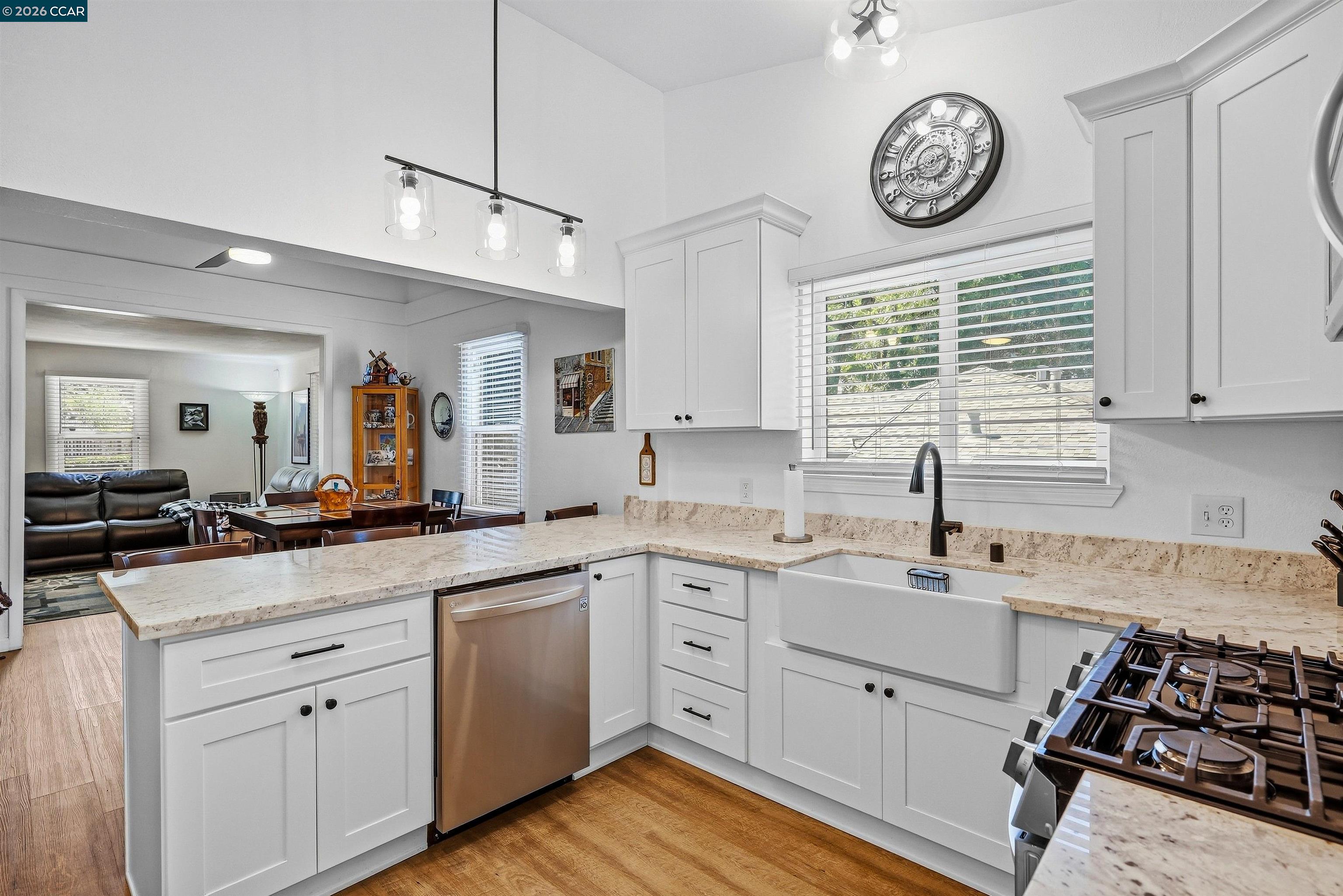 322 Coghlan St, Vallejo CA 94590 — photo 12