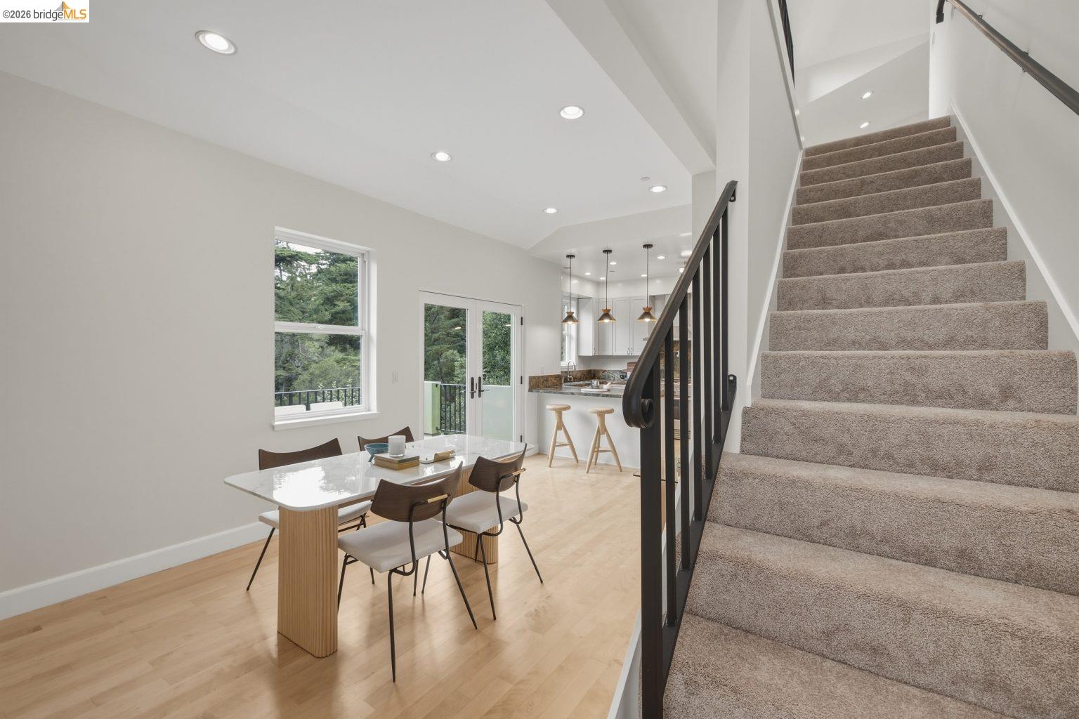 6375 Longcroft Dr, Oakland CA 94611 — photo 19