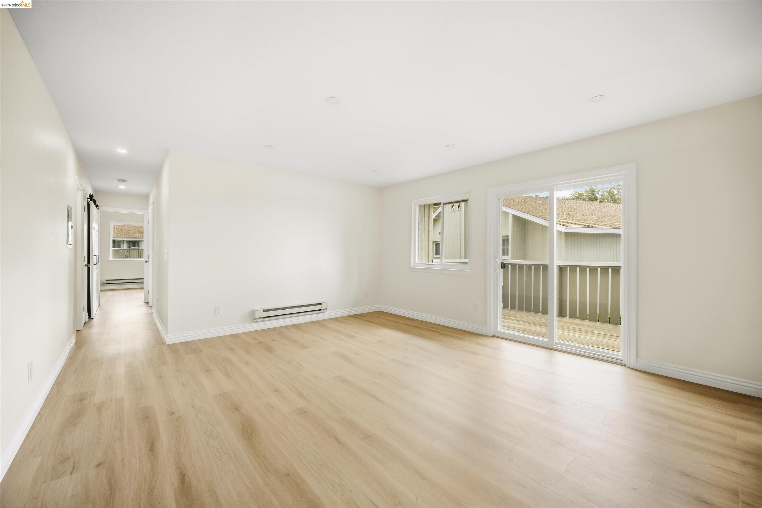 385 CALIENTE CIR, San Leandro CA 94578 — photo 2