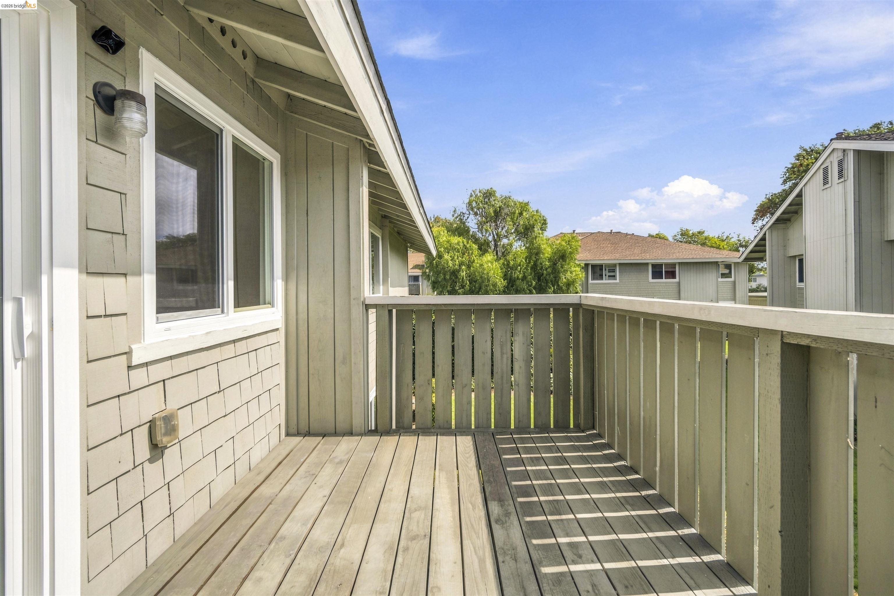 385 CALIENTE CIR, San Leandro CA 94578 — photo 7