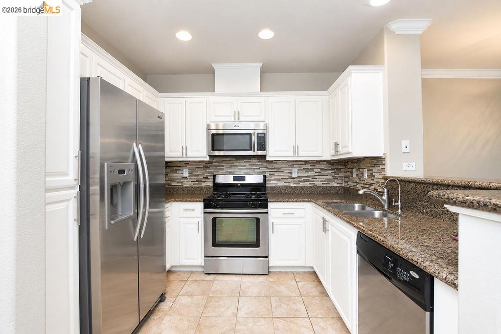 3420 Finnian Way # 126, Dublin CA 94568 — photo 3
