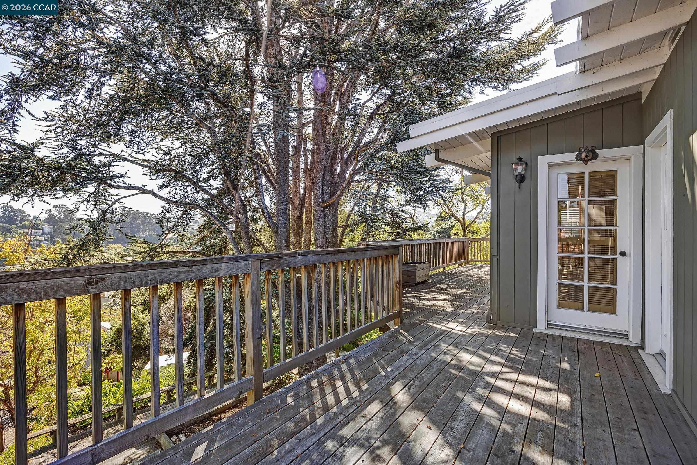 557 Summit Dr, Pinole CA 94564 — photo 32