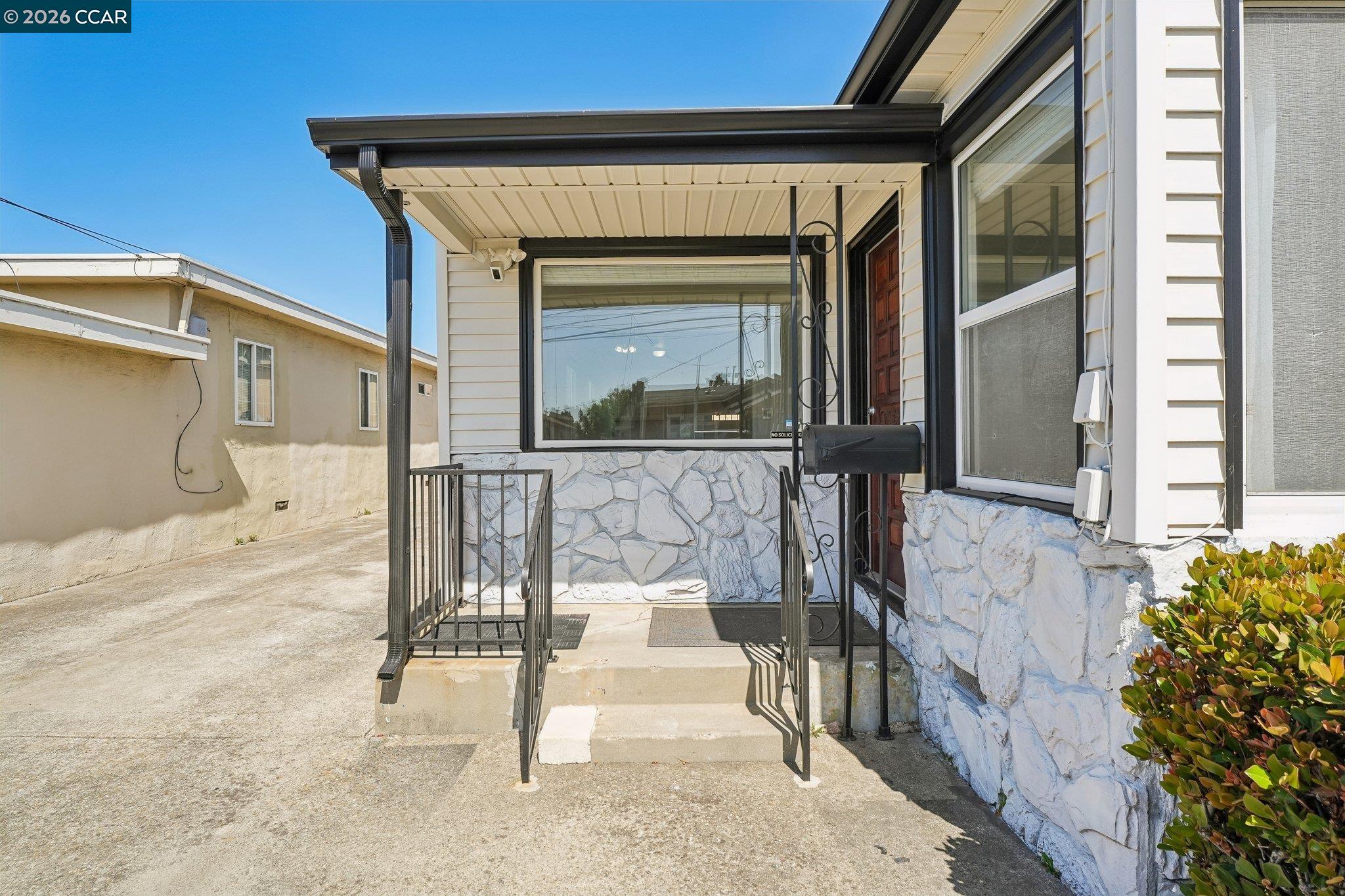1611 Lincoln Ave, Richmond CA 94801 — photo 4