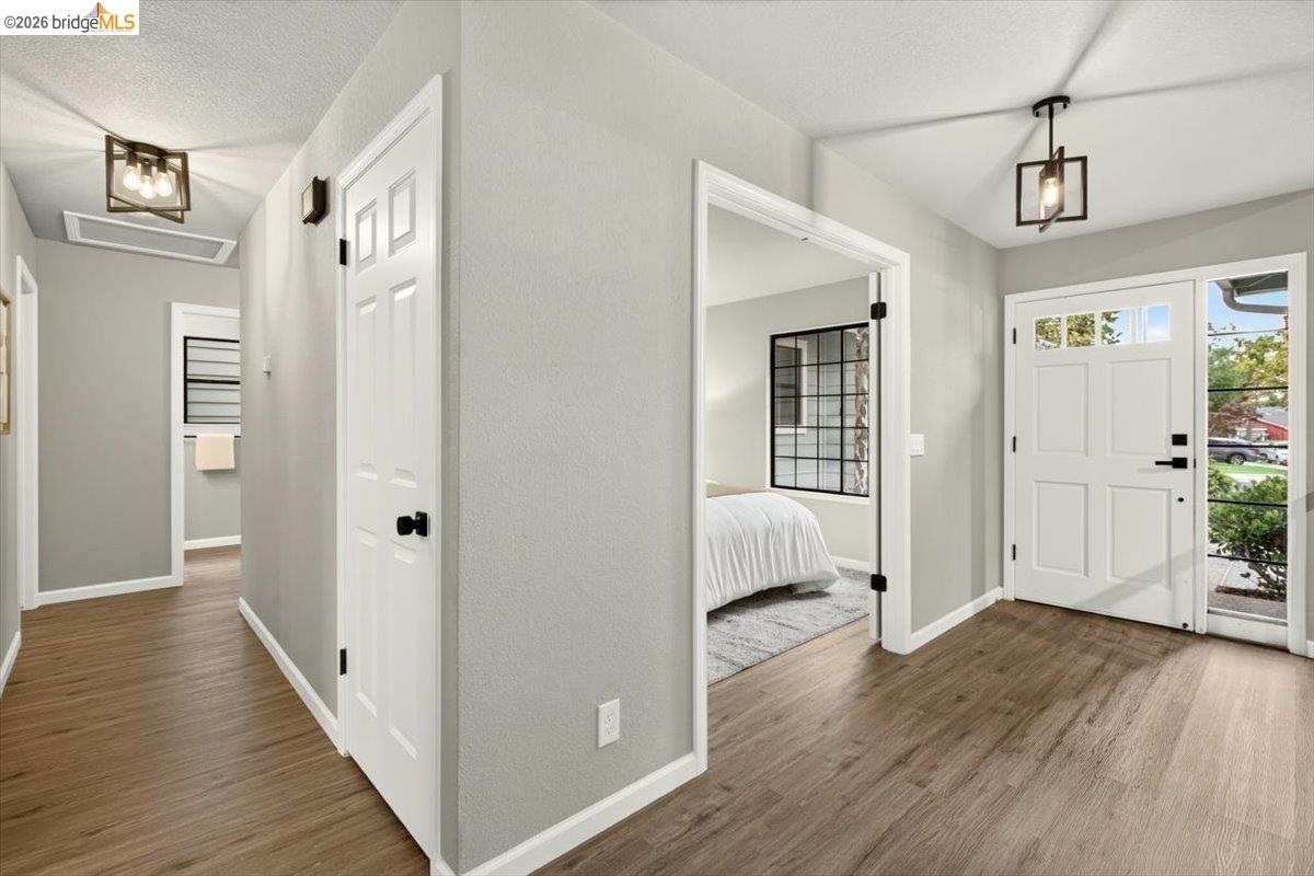 29 Captains Dr, Alameda CA 94502 — photo 14