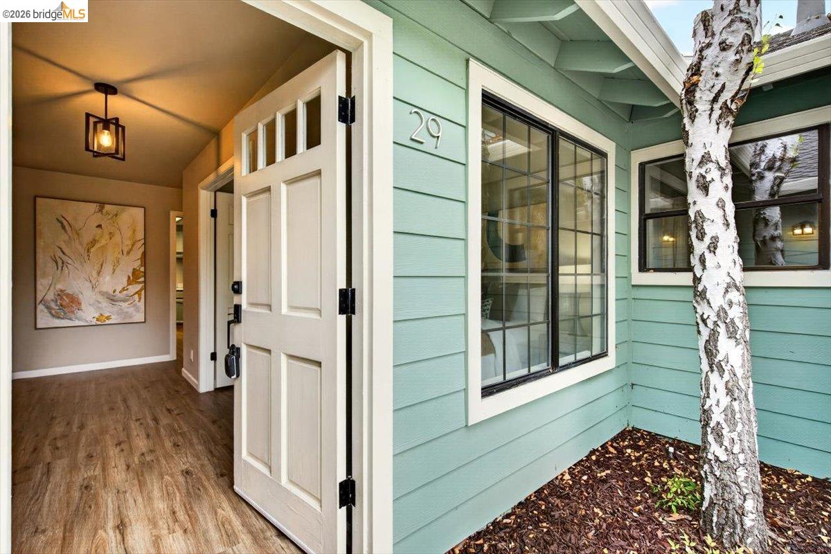 29 Captains Dr, Alameda CA 94502 — photo 9