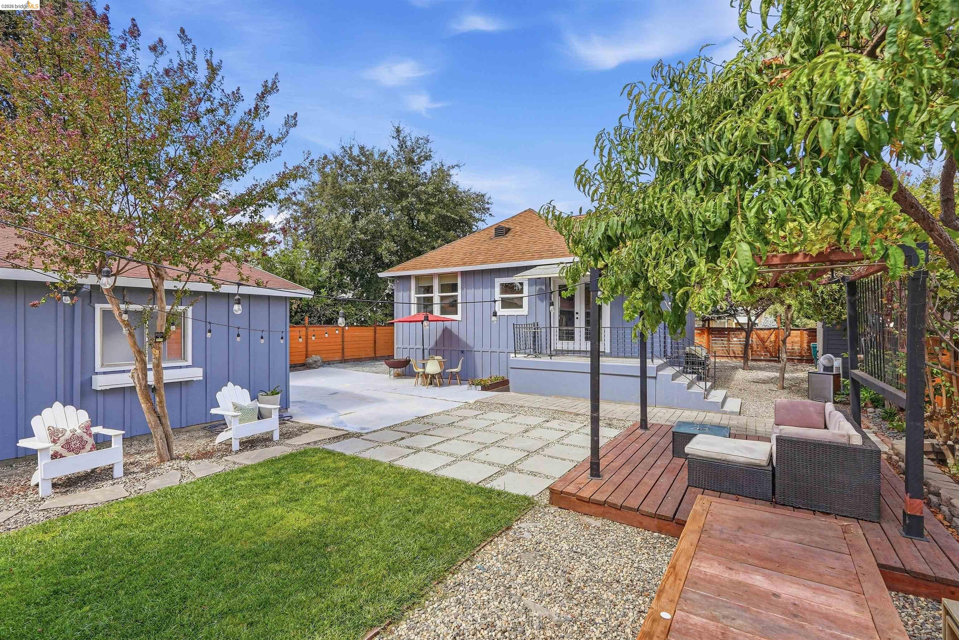 214 E Knoles Way, Stockton CA 95204 — photo 23