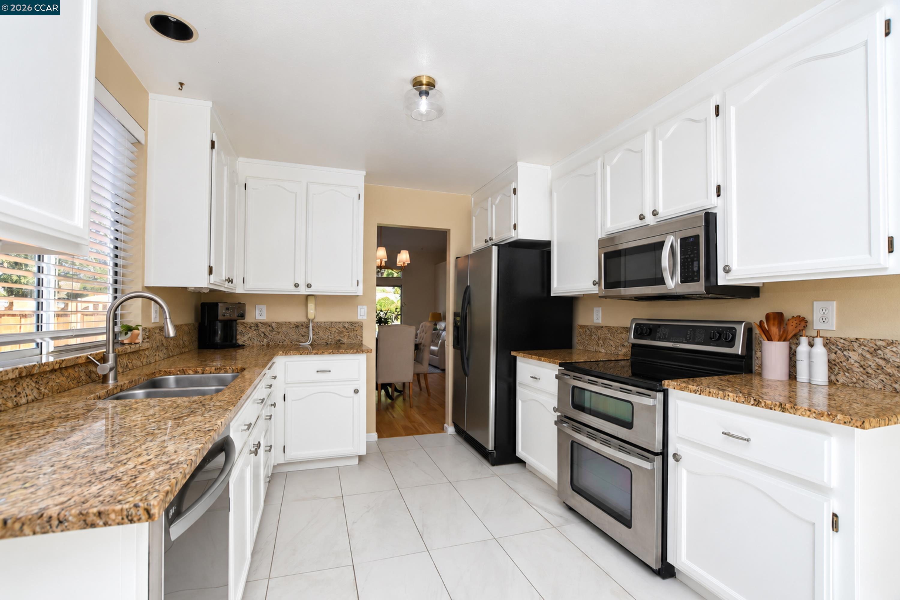 1725 Indian Wells Way, Clayton CA 94517 — photo 12