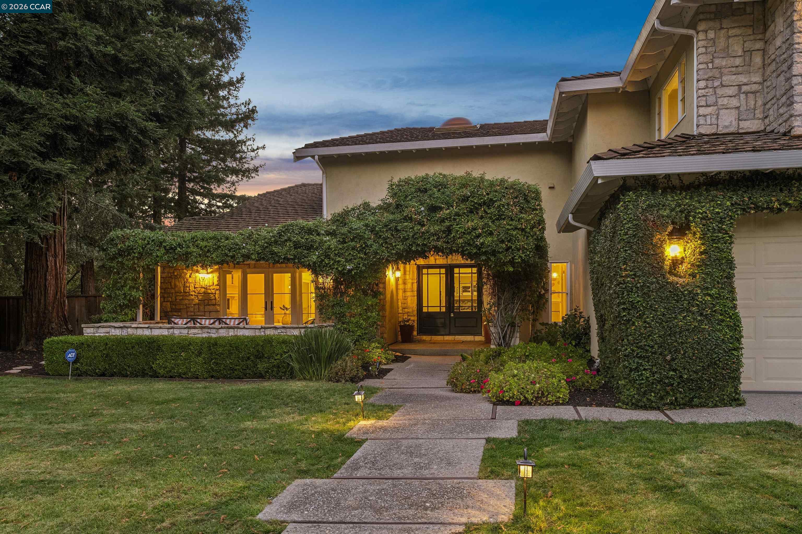 2175 Canyon Oak Ln, Danville CA 94506 — photo 2