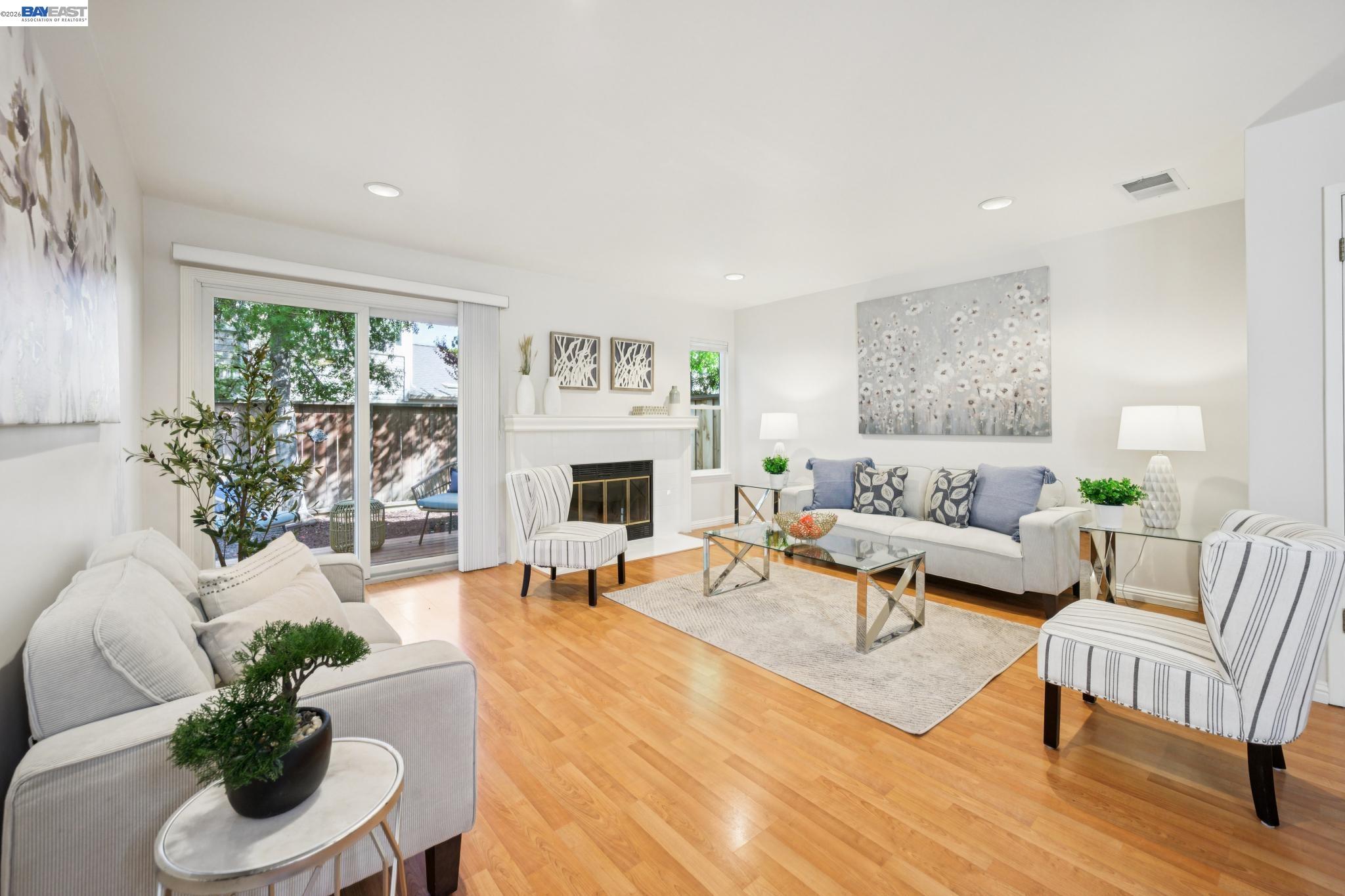 37 Oak Park Dr, Alameda CA 94502 — photo 17