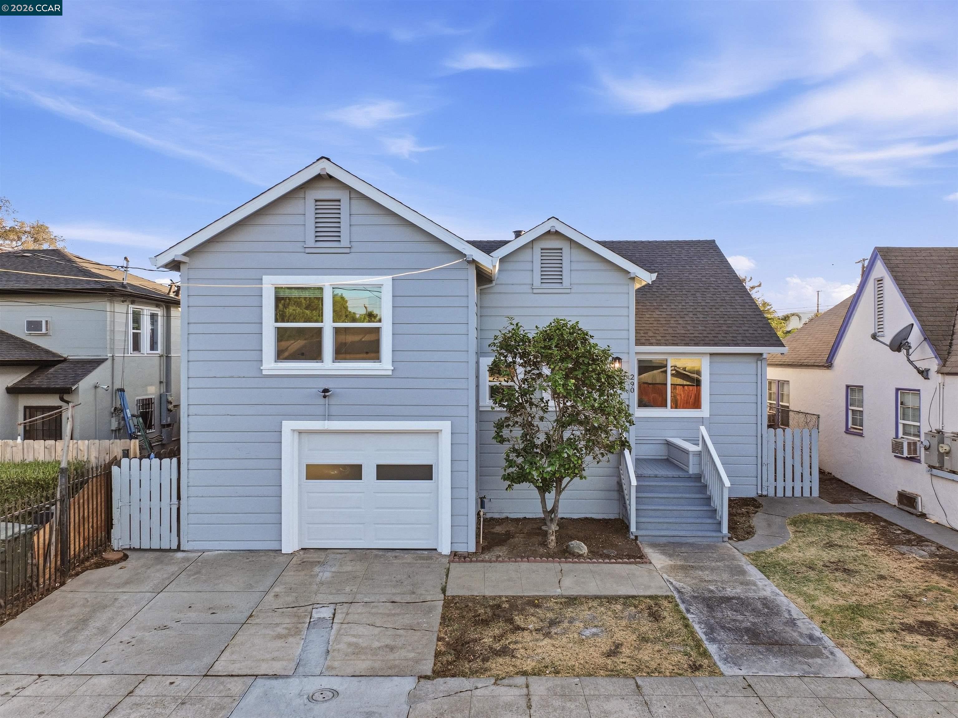Front Image Thumbnail for CC41148727