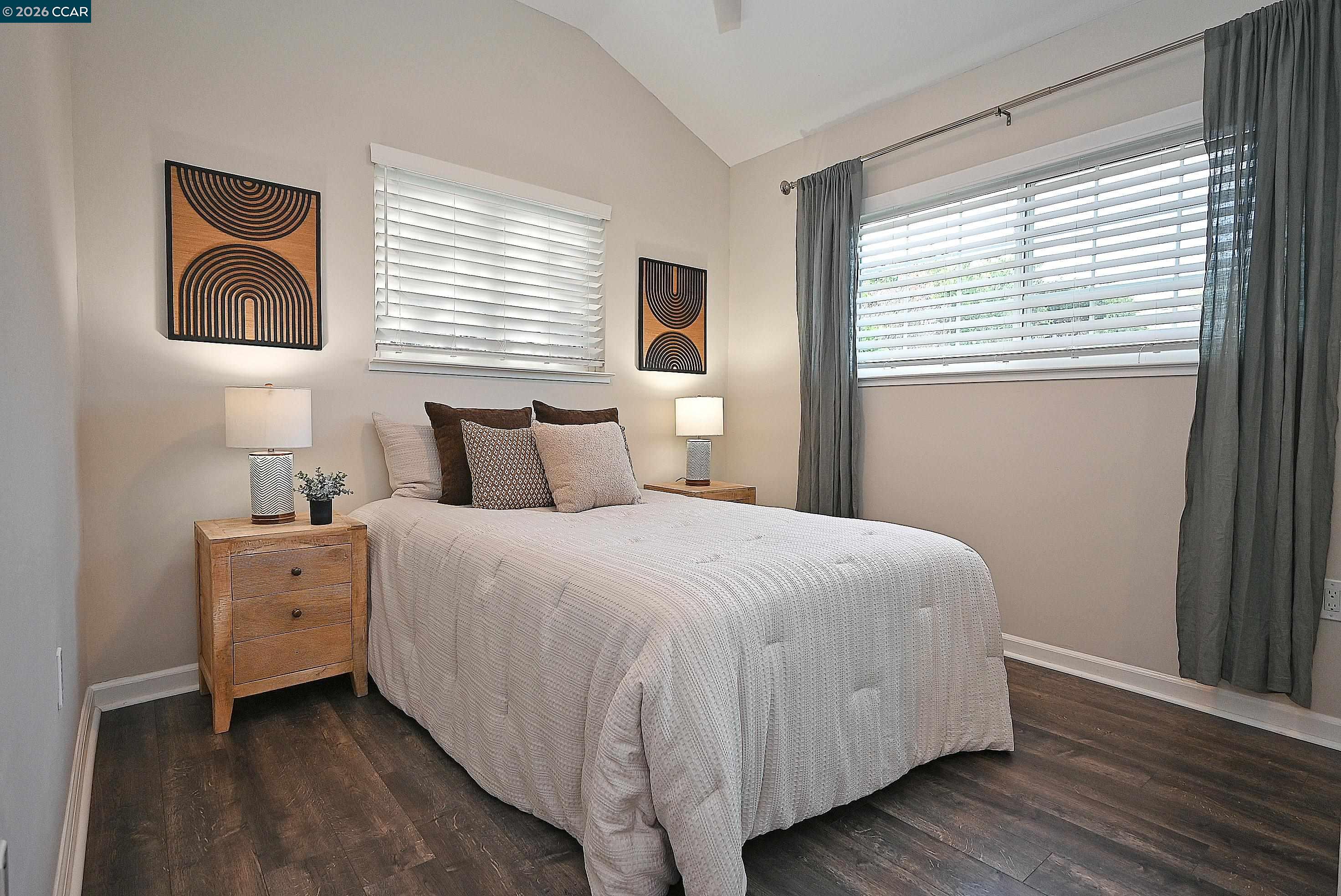1124 Bush St, Martinez CA 94553 — photo 17