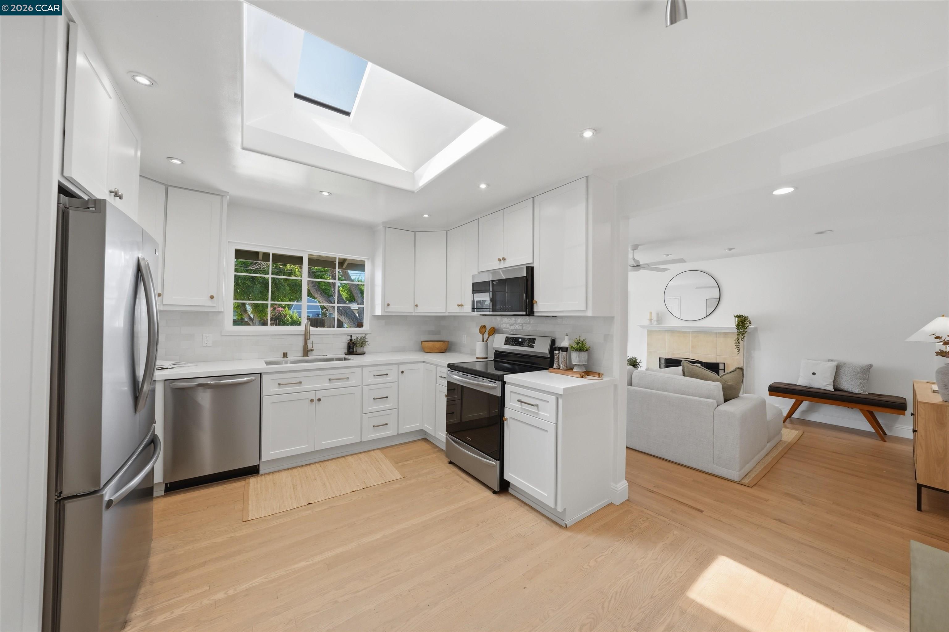 2282 Charlotte Ave, Concord CA 94518 — photo 12