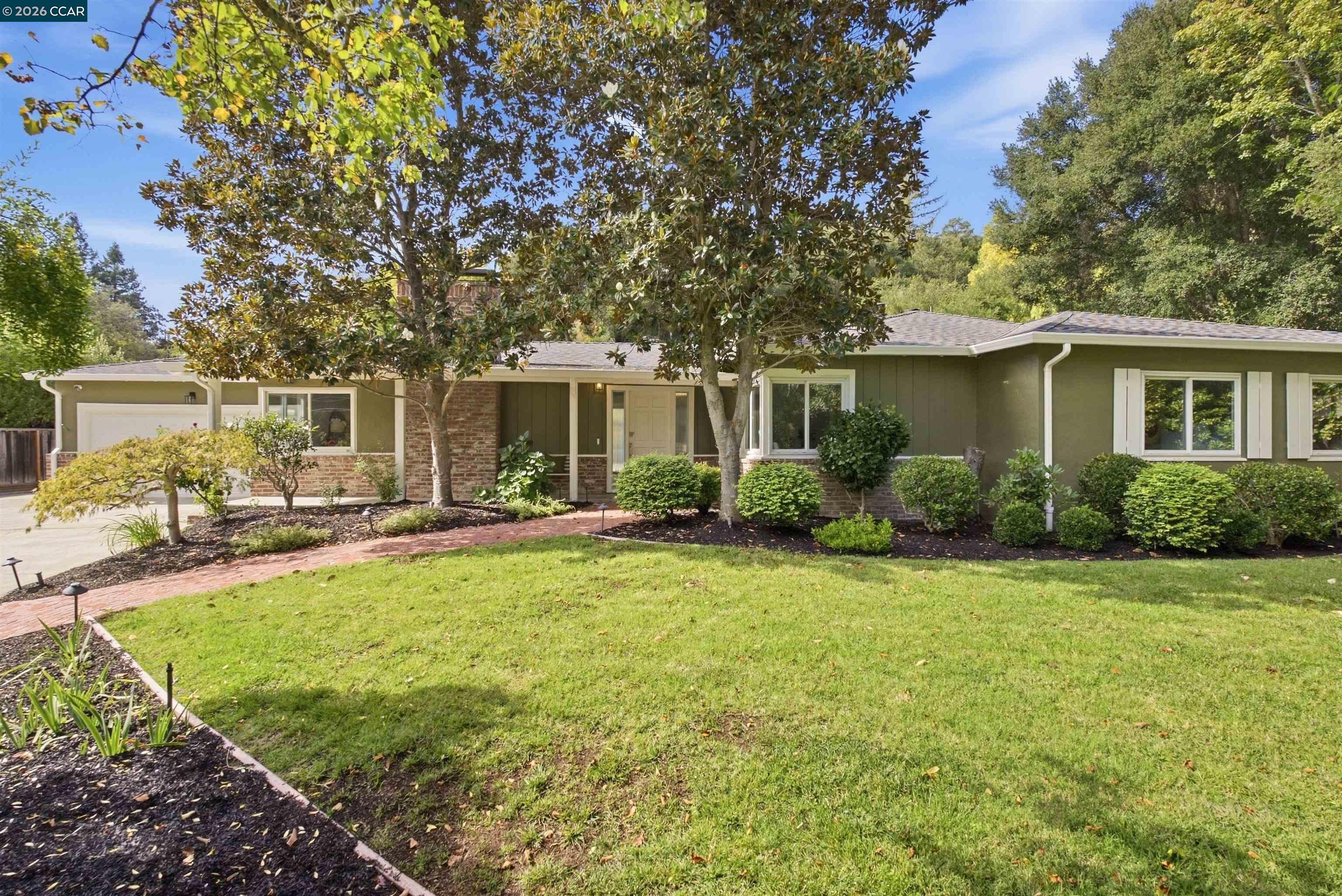 57 Lombardy Ln, Orinda CA 94563