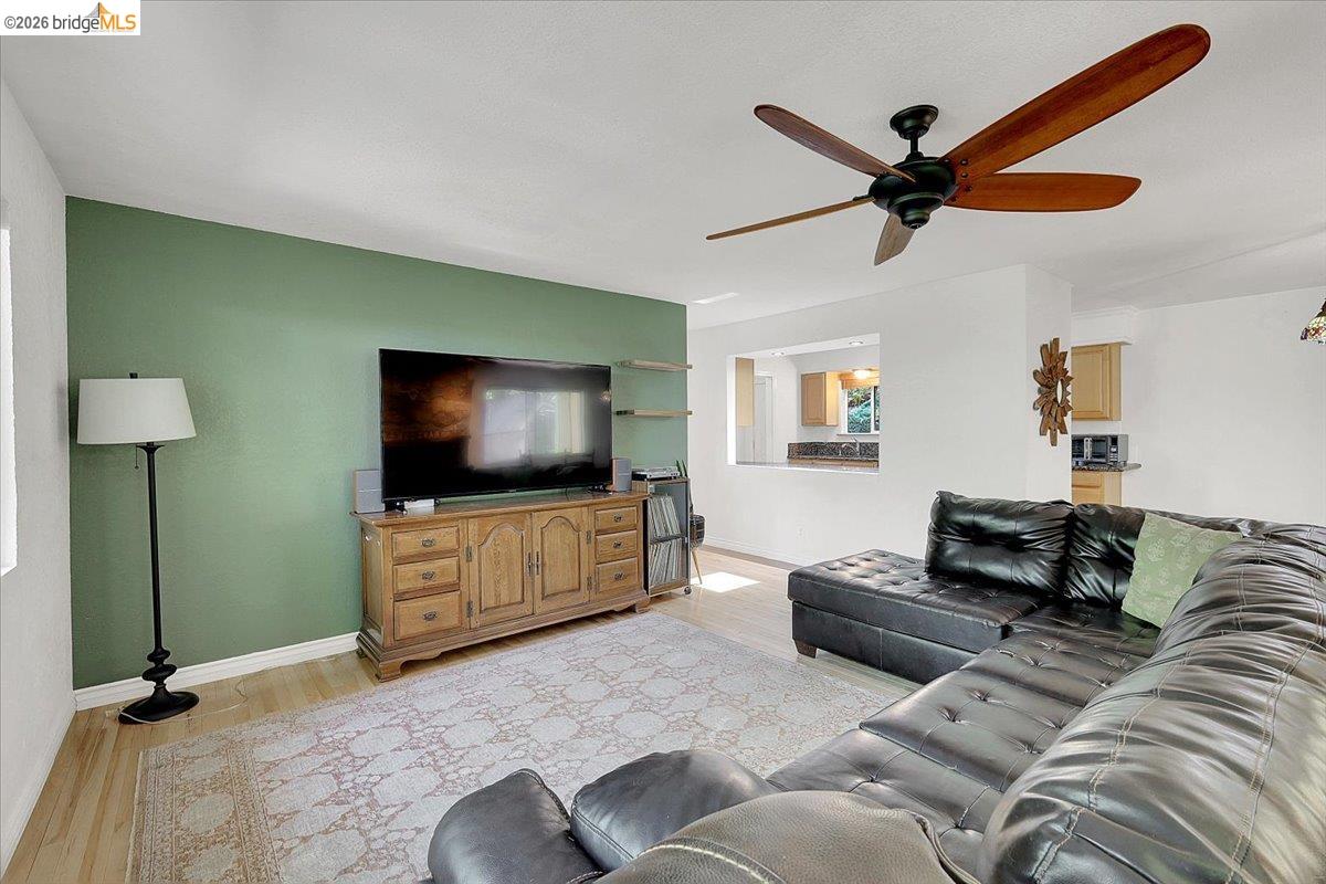 14358 Plover Way, Grass Valley CA 95949 — photo 11