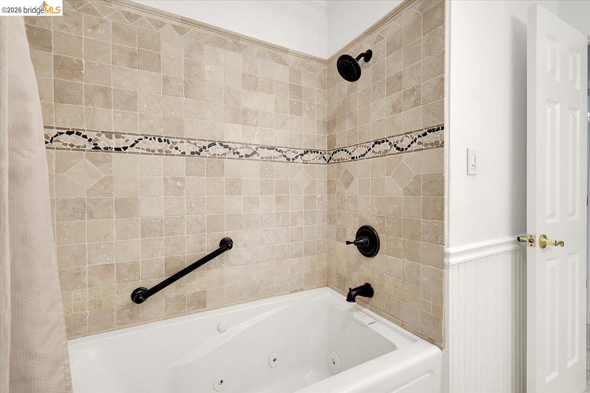 14358 Plover Way, Grass Valley CA 95949 — photo 14