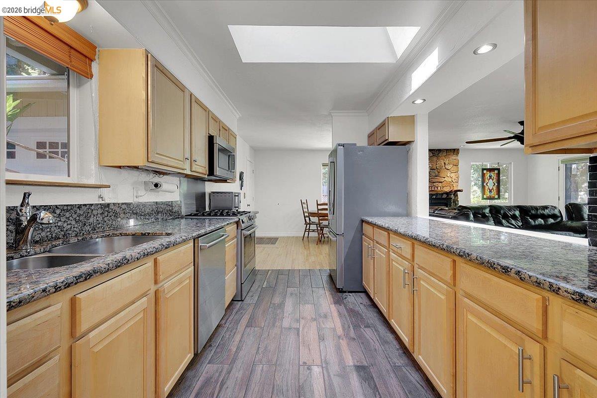 14358 Plover Way, Grass Valley CA 95949 — photo 4