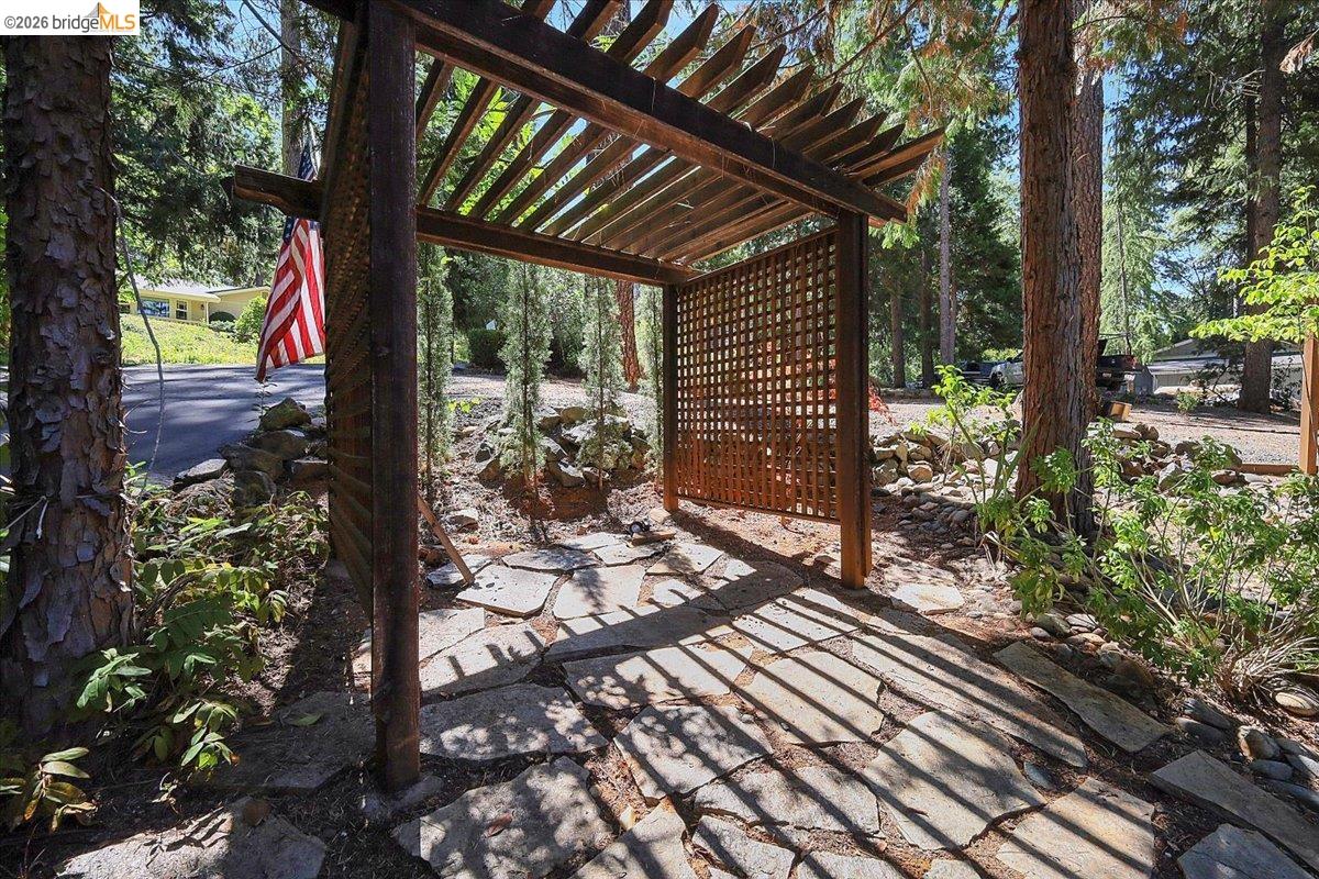14358 Plover Way, Grass Valley CA 95949 — photo 42