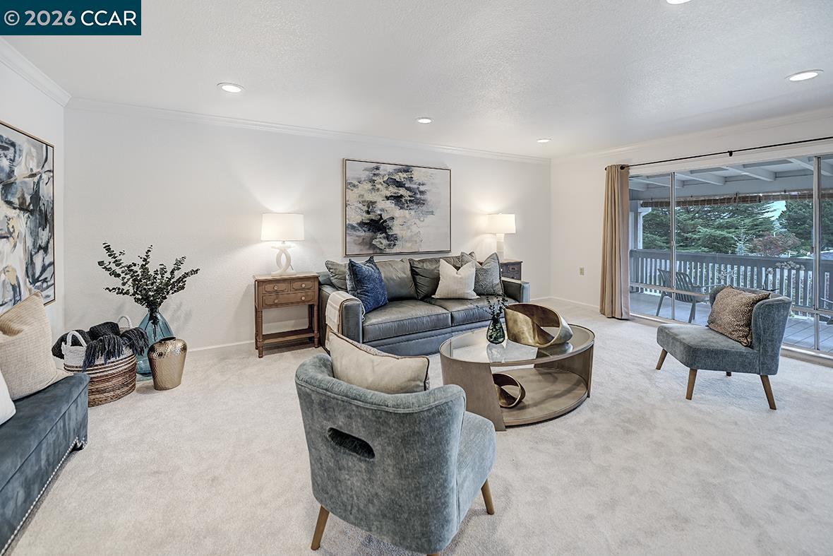 2400 Pine Knoll # 3, Walnut Creek CA 94595 — photo 5
