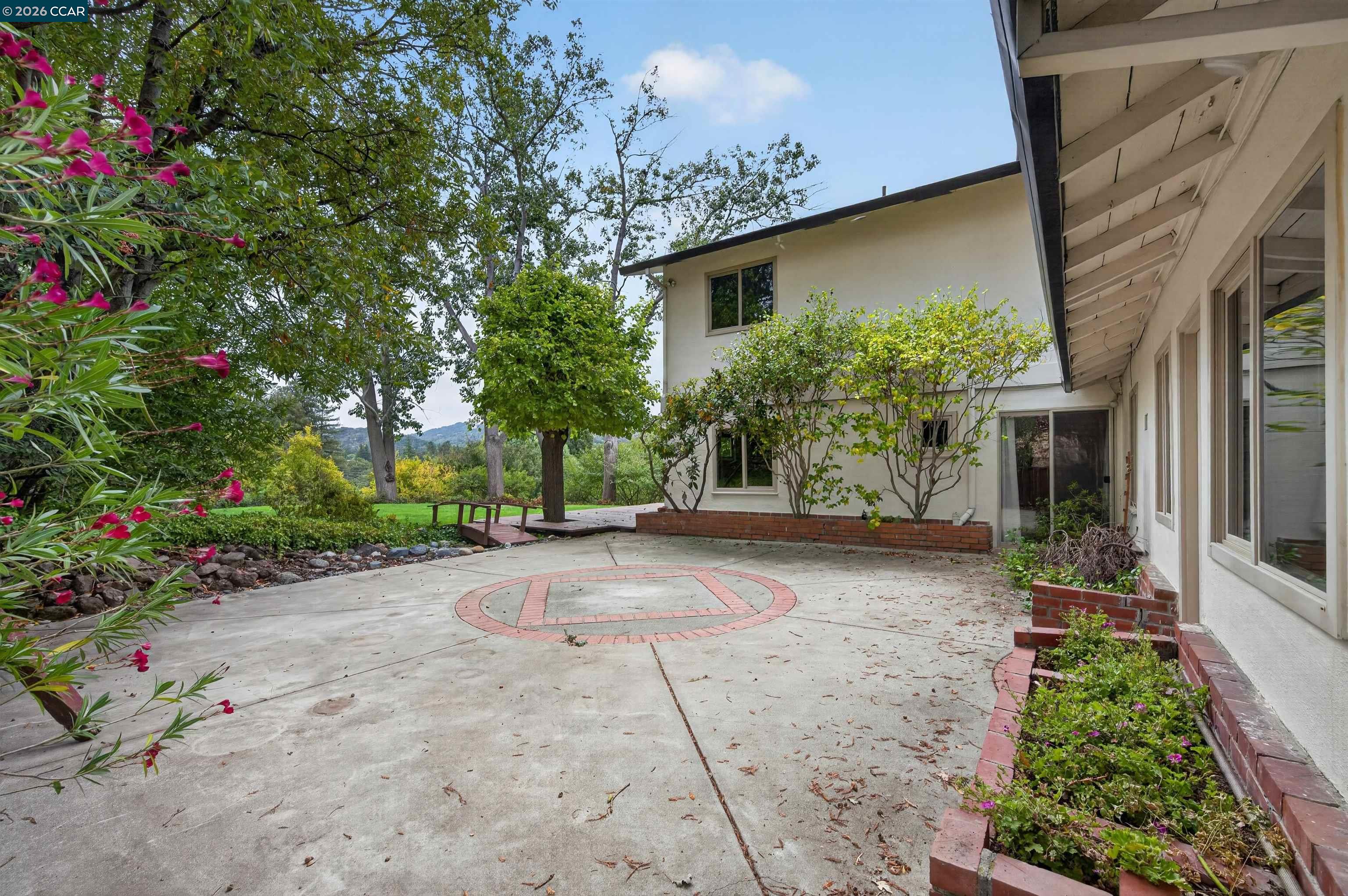 524 Dawkins Dr, Lafayette CA 94549 — photo 33