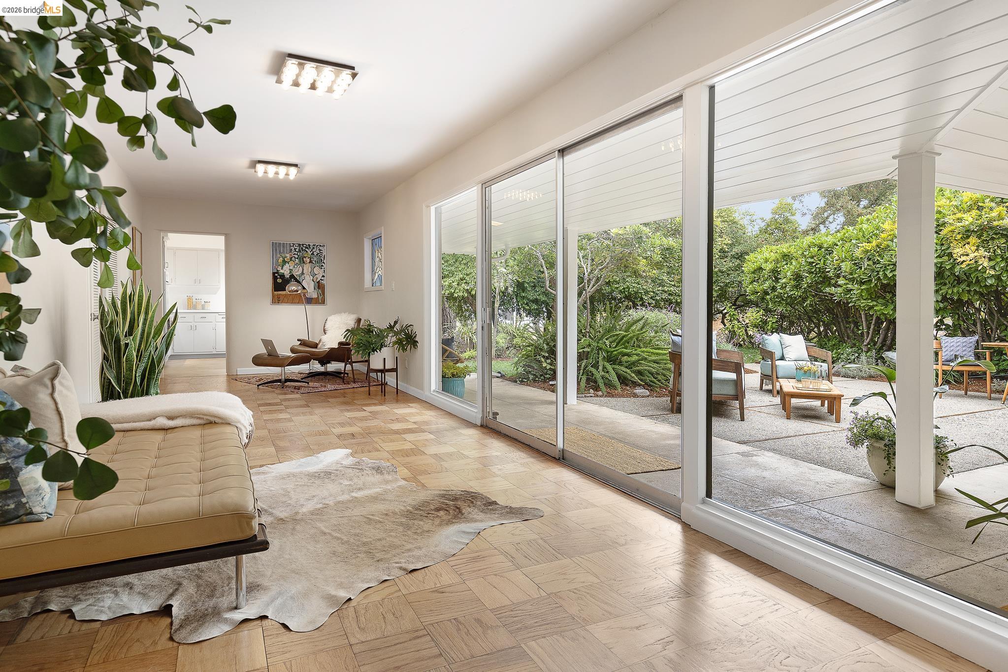 4310 Turner Ave, Oakland CA 94605 — photo 8