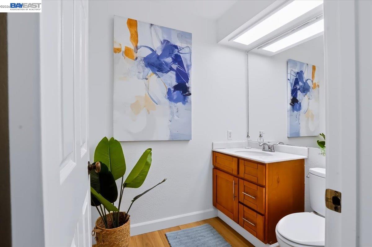 204 Centre Ct, Alameda CA 94502 — photo 17